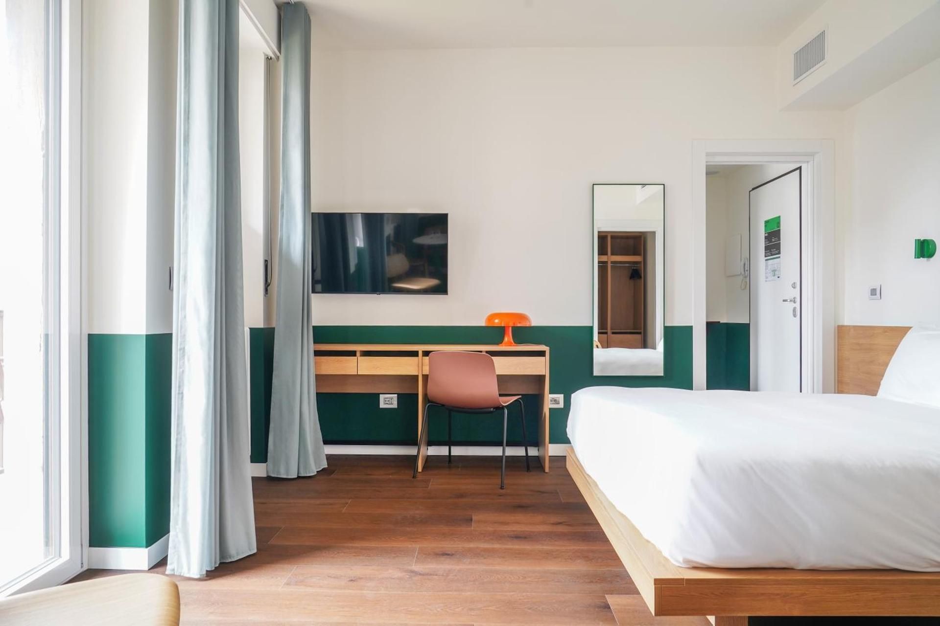 Numa Milan Sempione Medium Studio with Kitchenette and Balcony 3