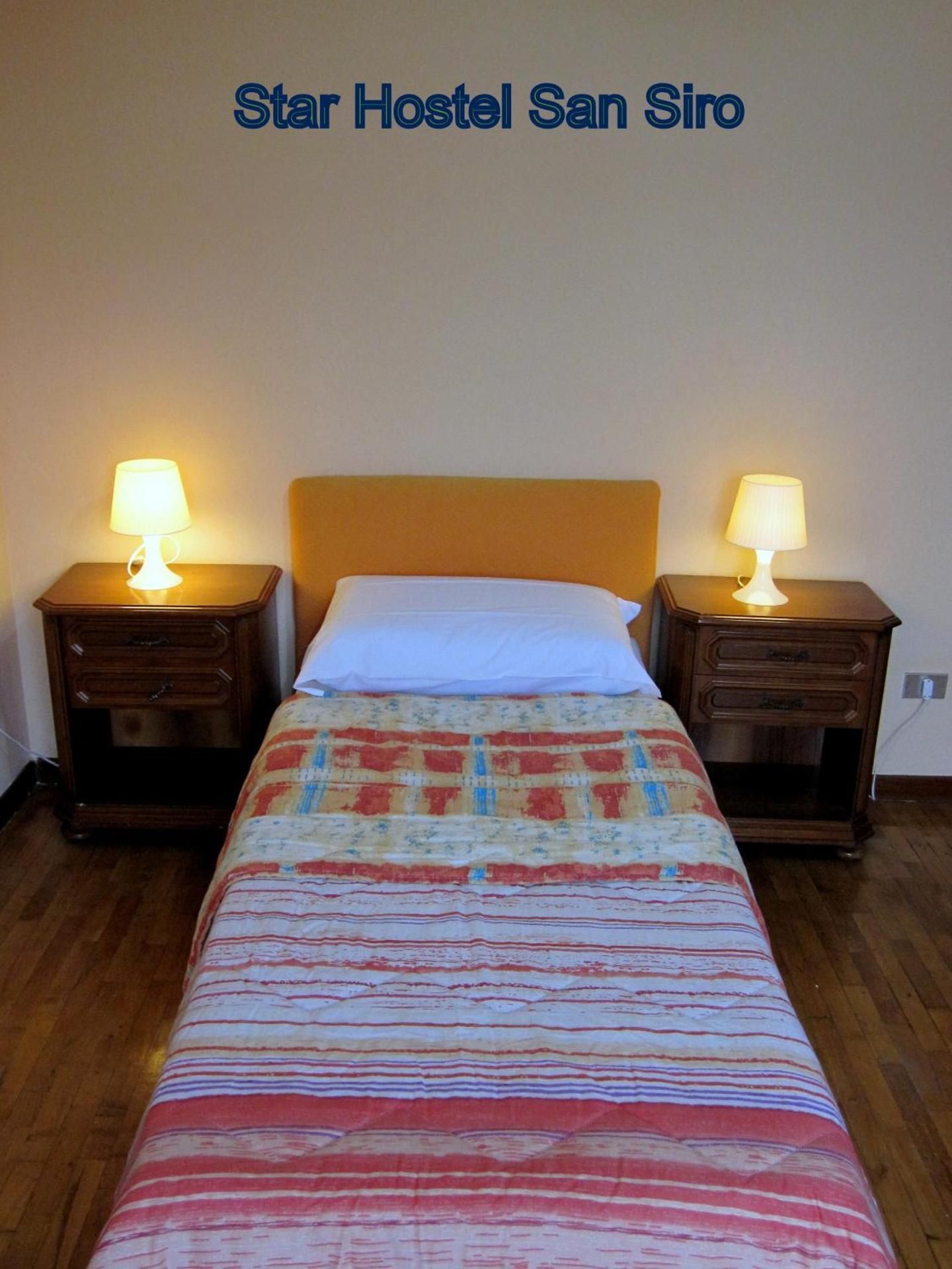 Single Room with Private External Bathroom