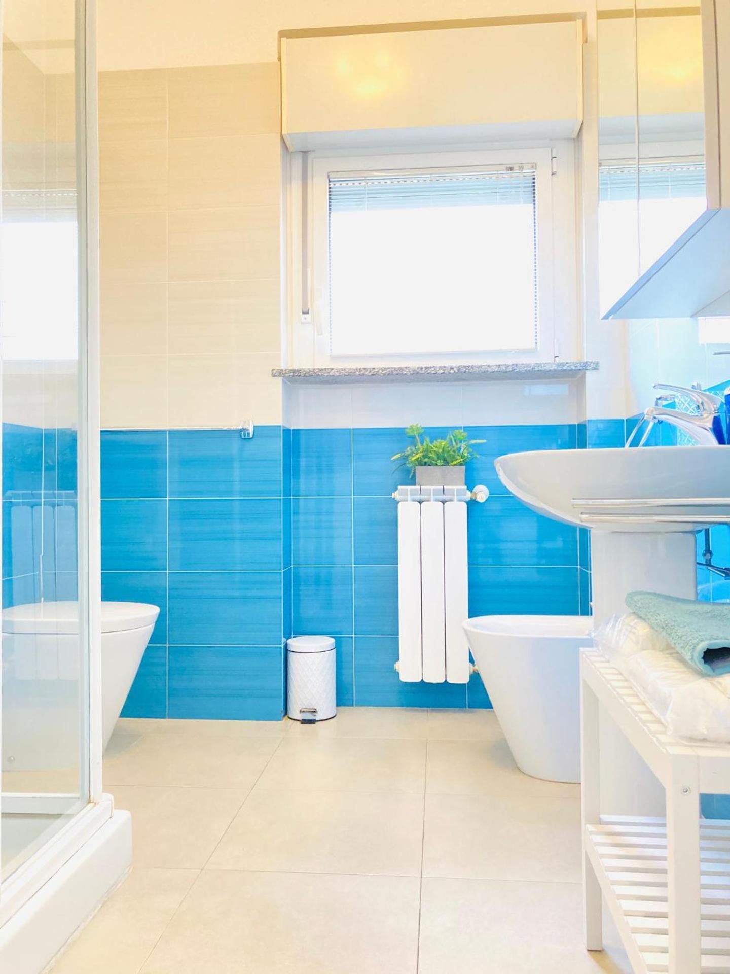 Stepandgo Milano Navigli