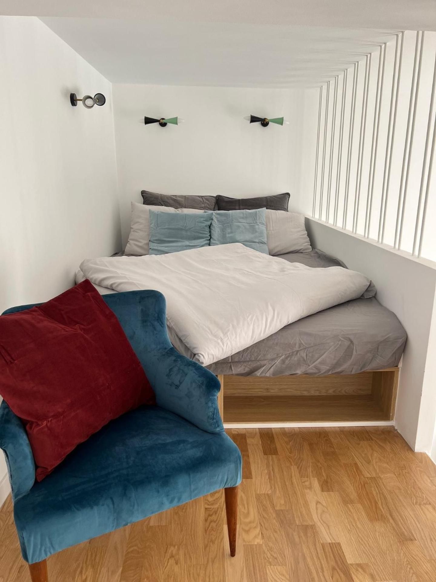Apartment - Split Level