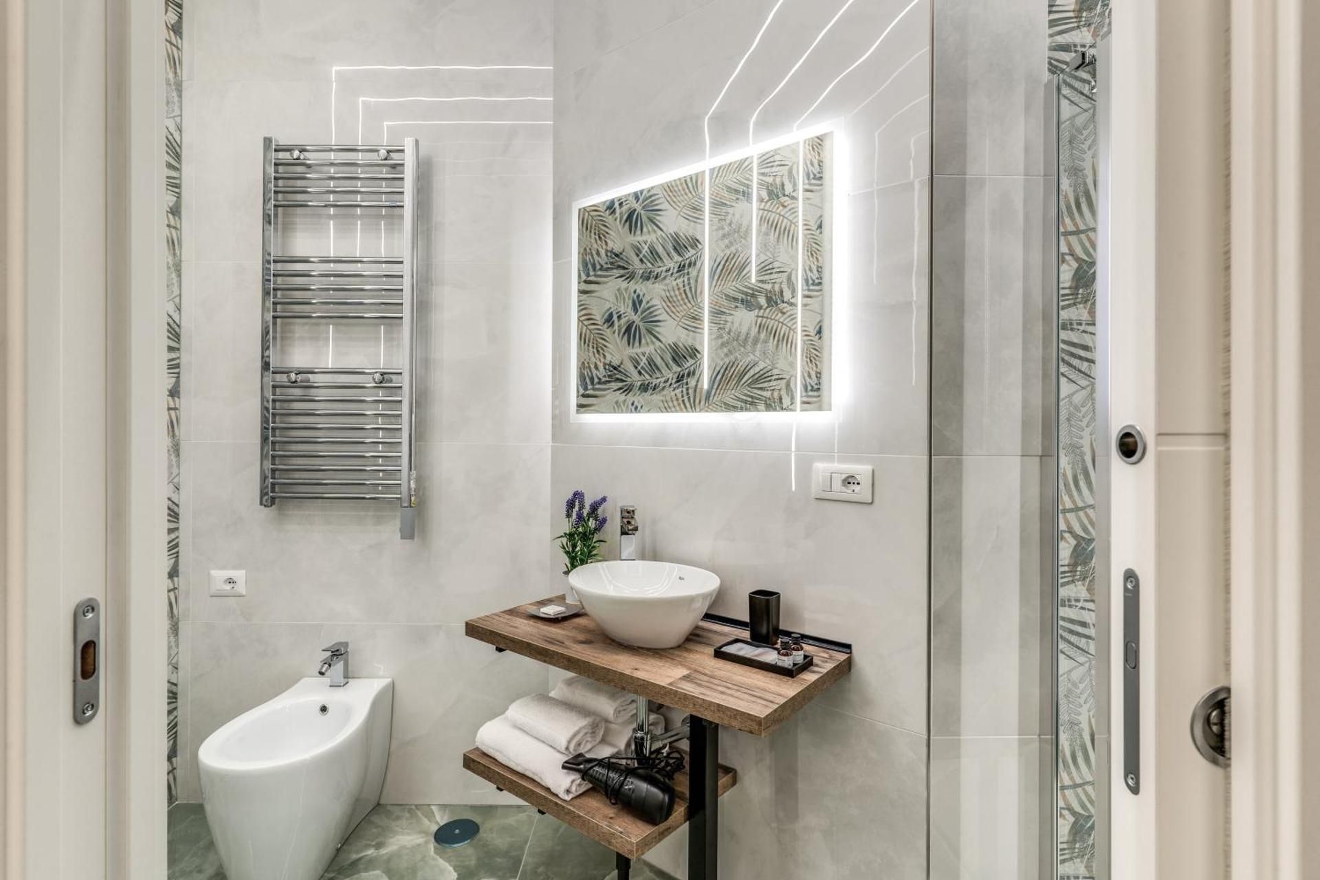 Double Room with Private Bathroom