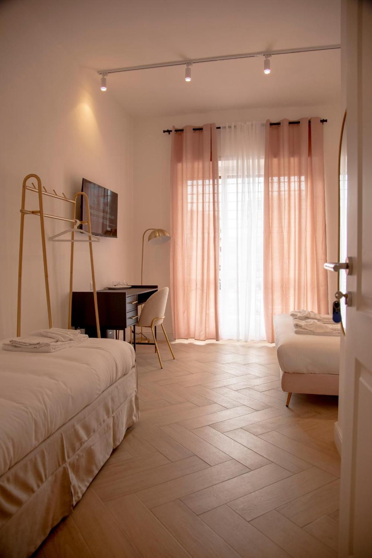 Executive Triple Room