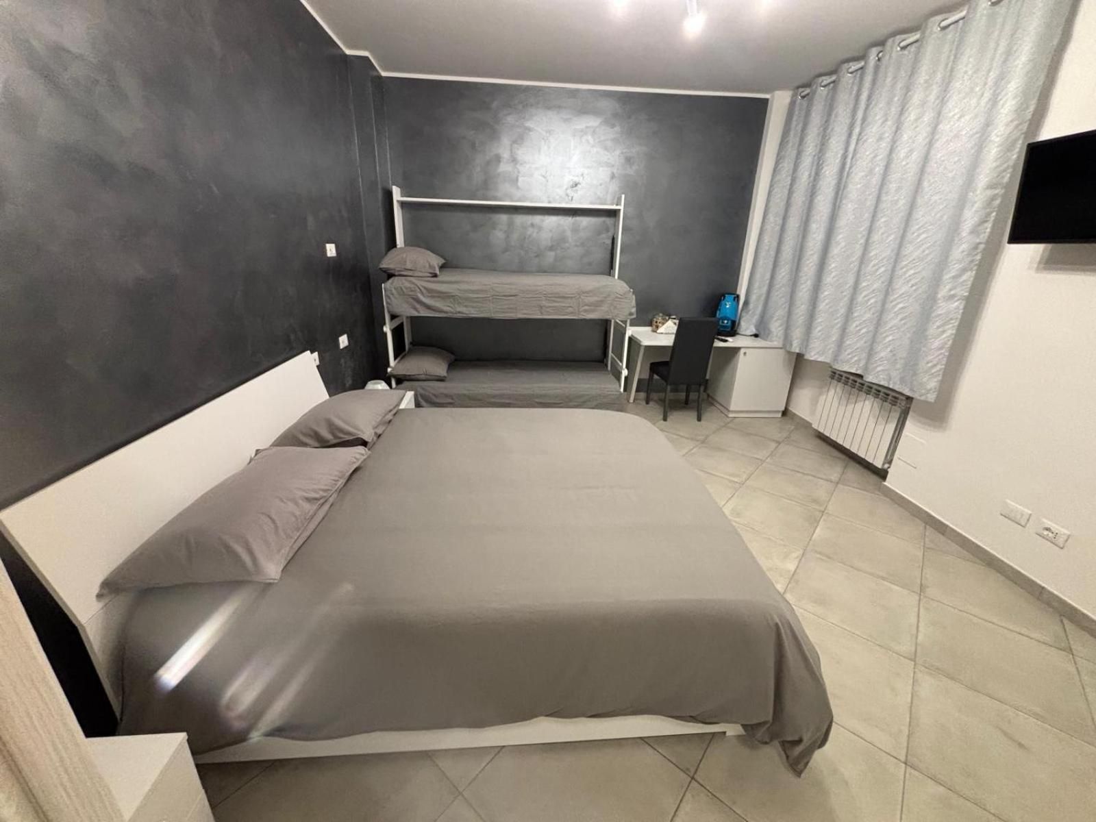 Quadruple Room with Private Bathroom