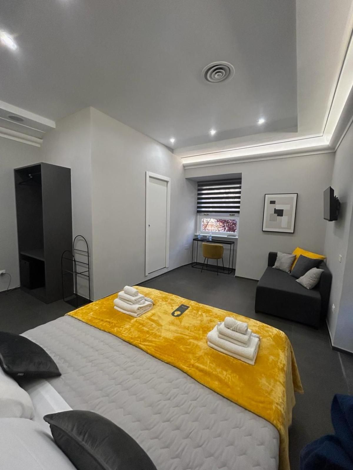 Comfort Triple Room with Shower