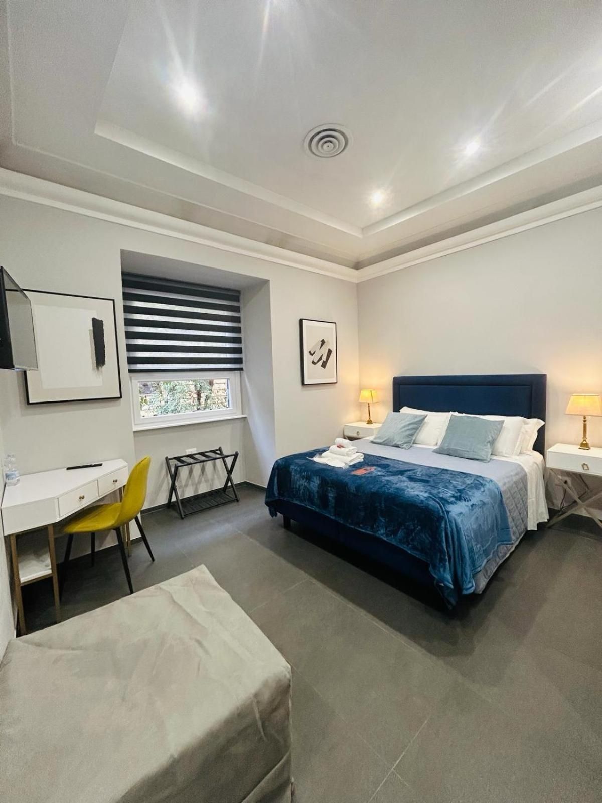 Deluxe Double or Twin Room