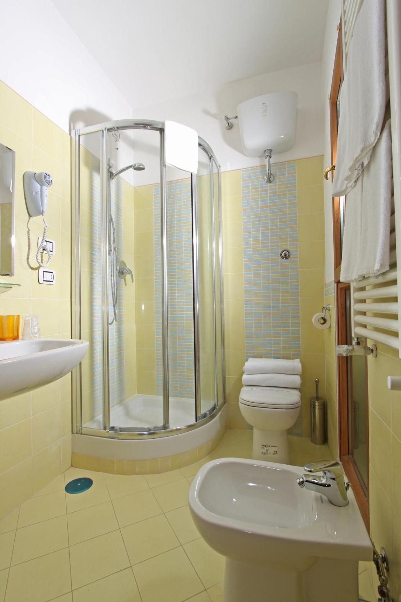 Large Single Room