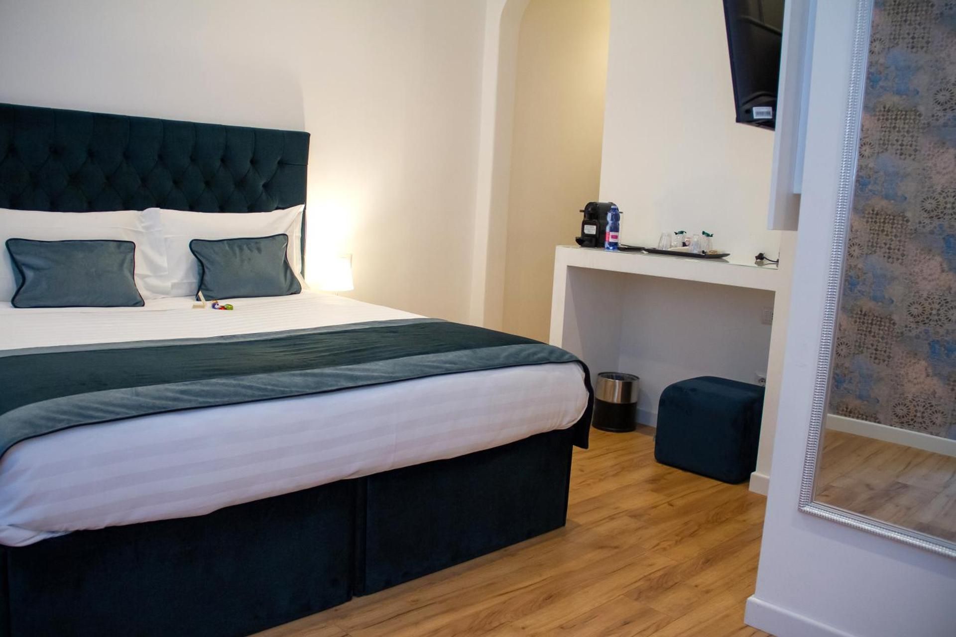 Superior Deluxe Double or Twin Room