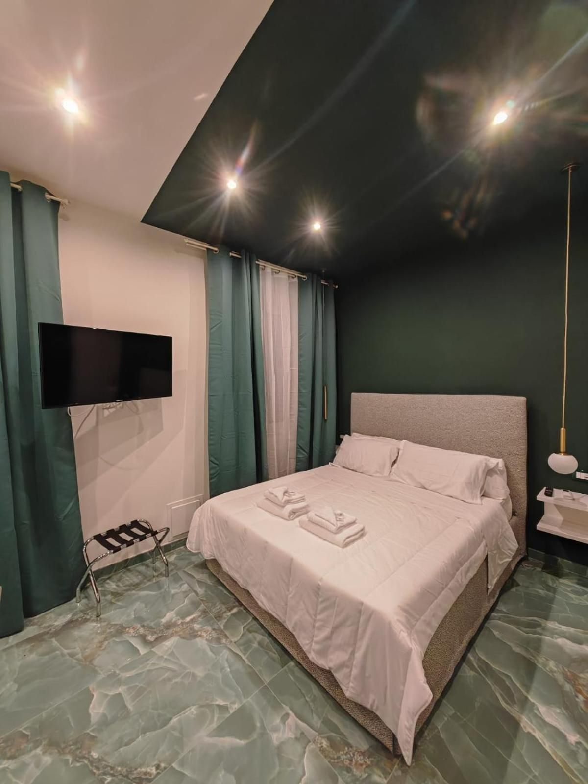 Superior Queen Room