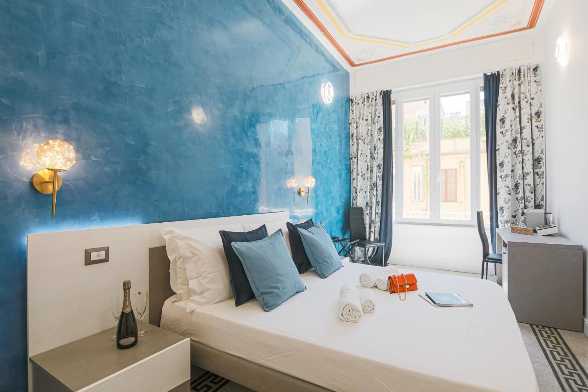 Deluxe Queen Room