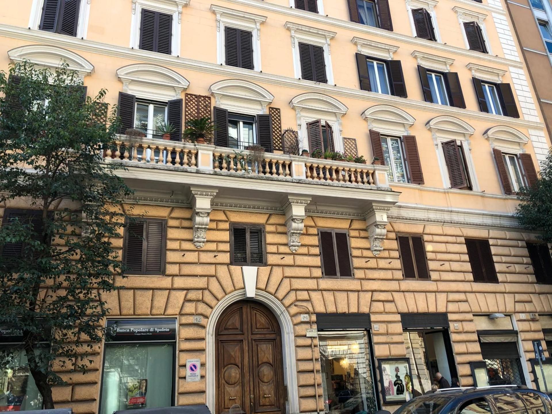 Suites 44 - Guesthouse close to Vaticano, San Pietro, Castel Sant'angelo