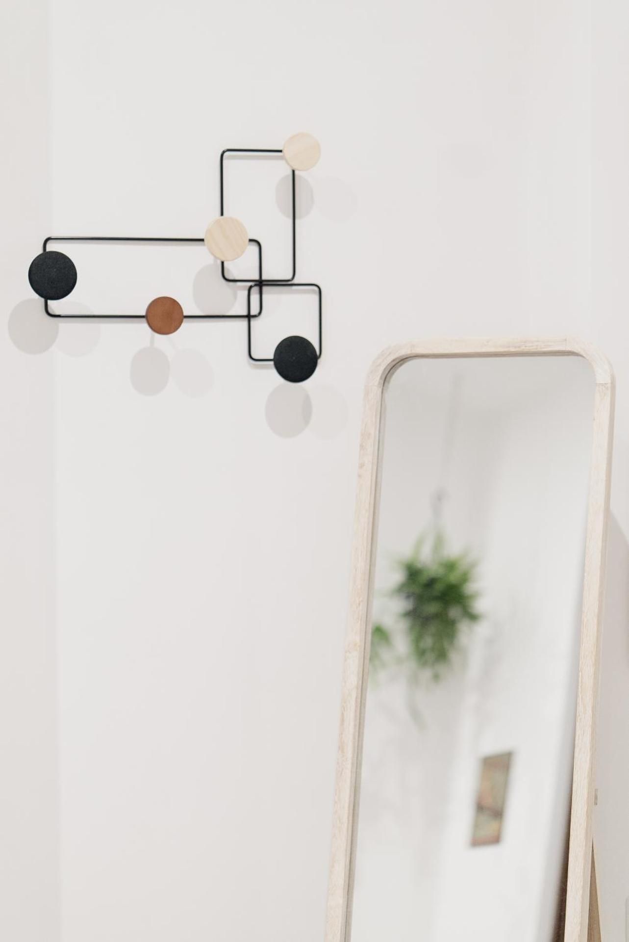 shared lounge/tv area