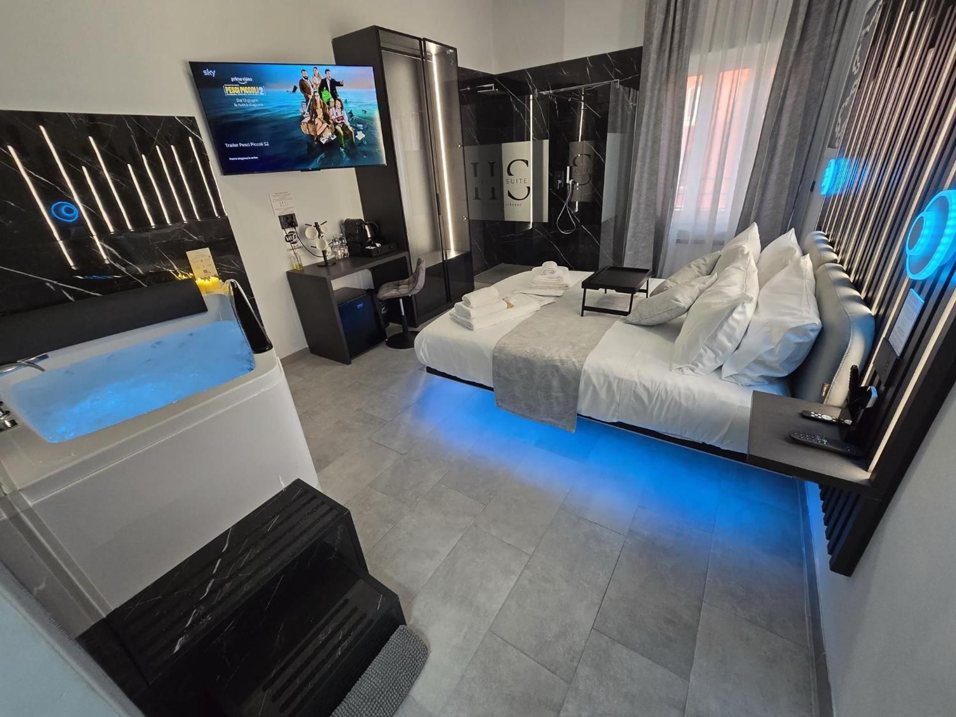 King Room with Spa Bath