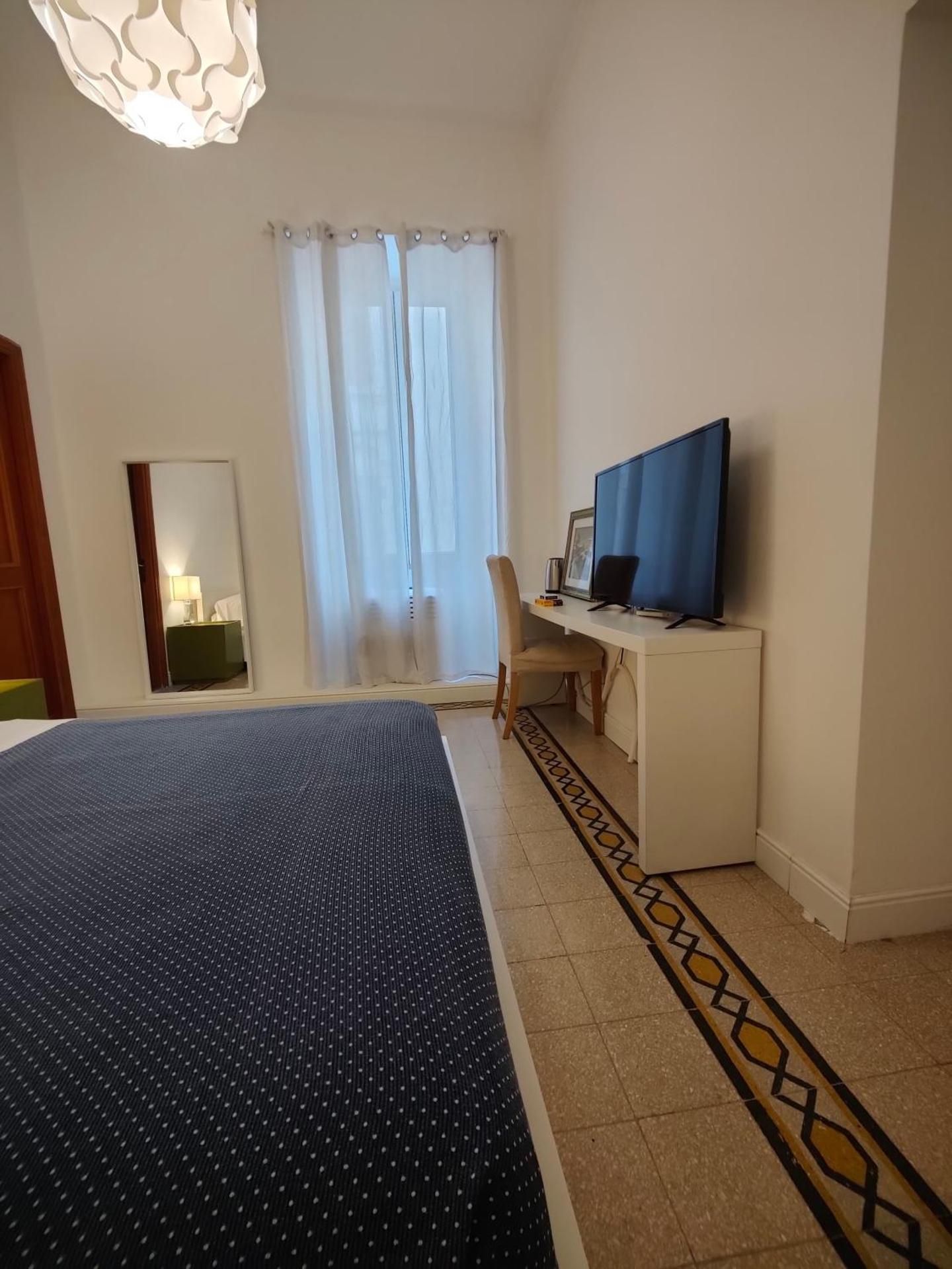 ACB Vaticano Suites  Family Junior Suite 3