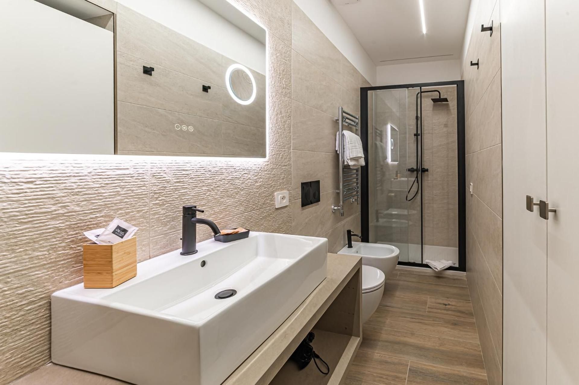 One-Bedroom Superior Apartment