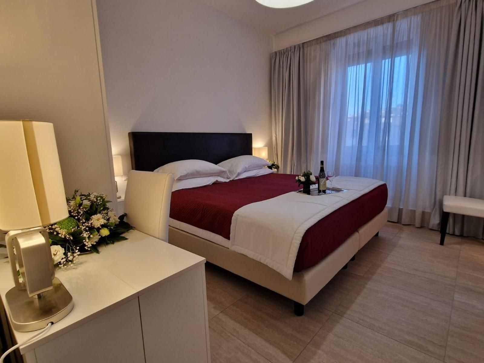 Suite with Garden View