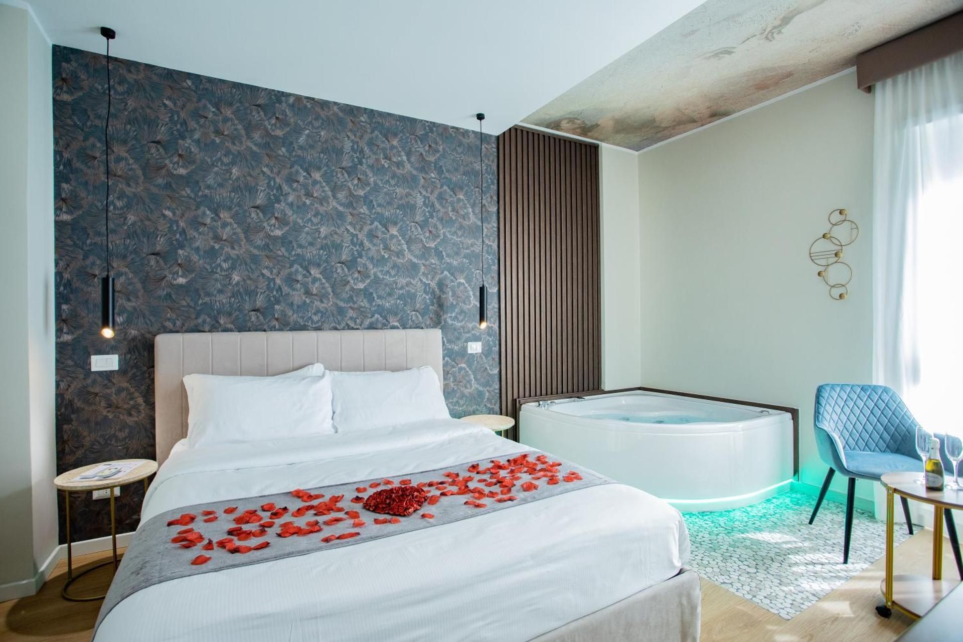 Double Room with Spa Bath