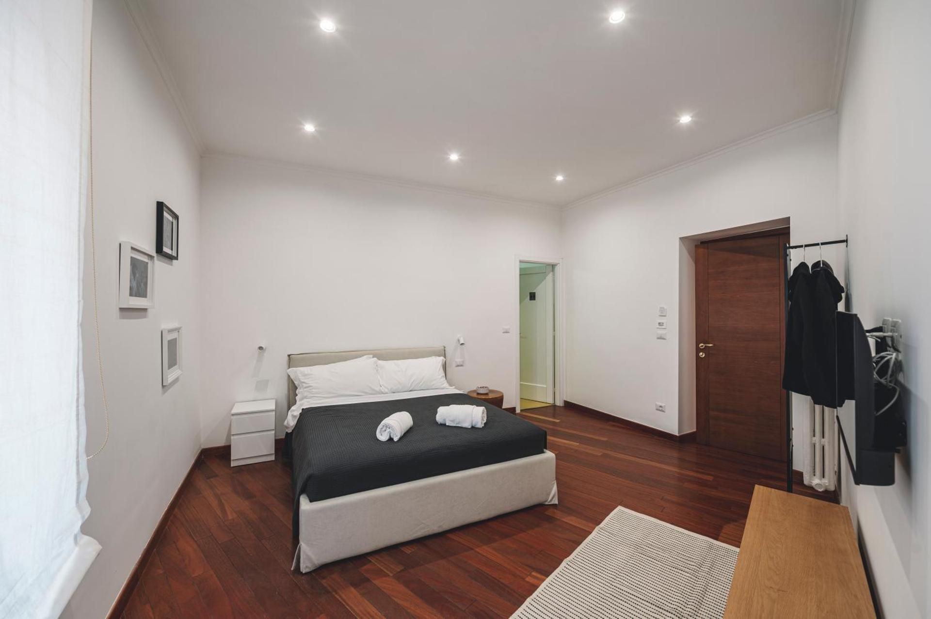 Quadruple Room with Private Bathroom