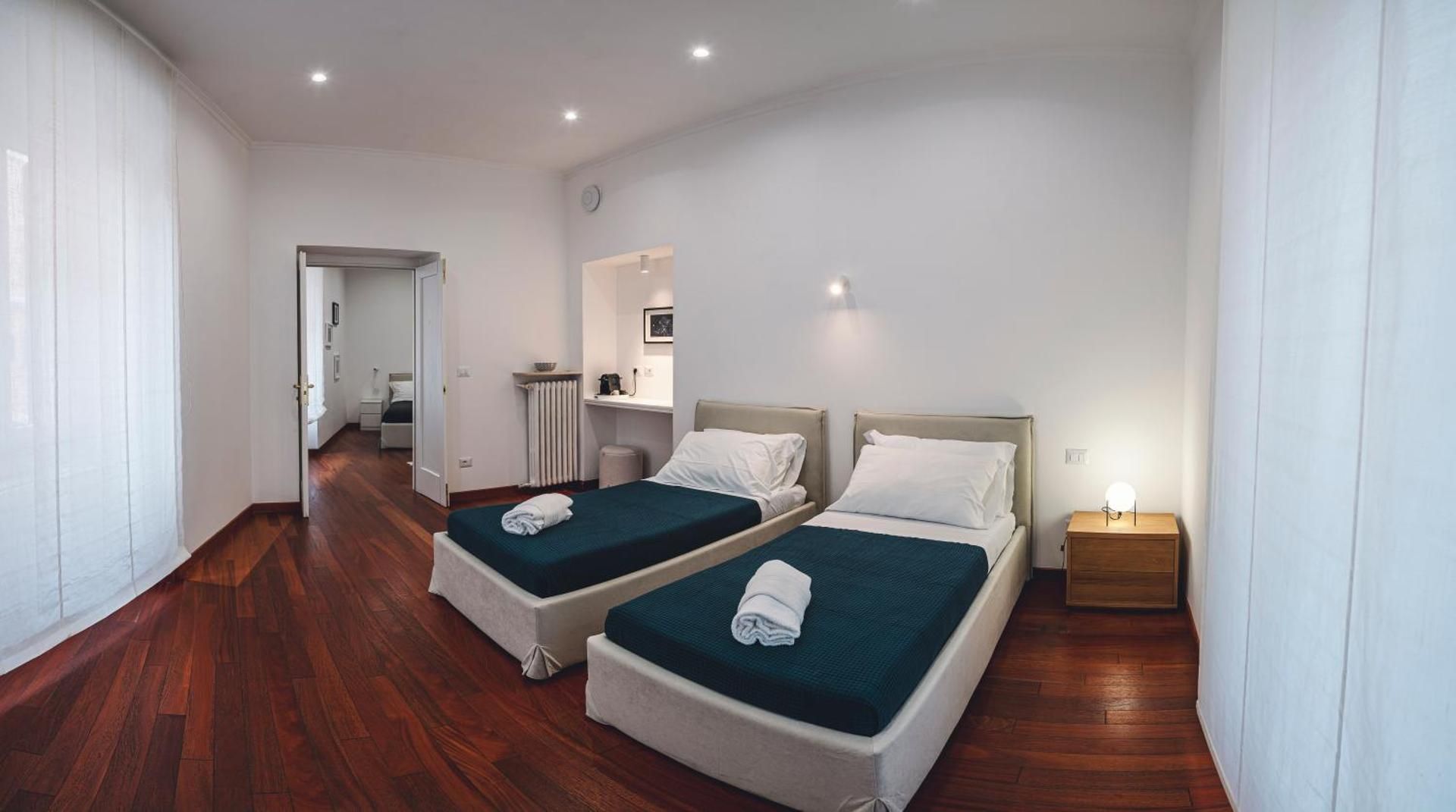 Quadruple Room with Private Bathroom