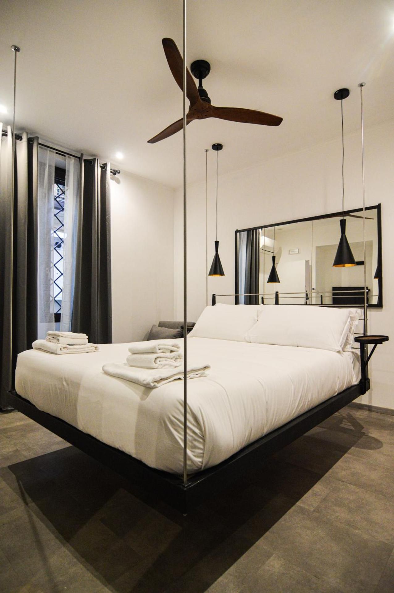 Deluxe Double Room with Shower