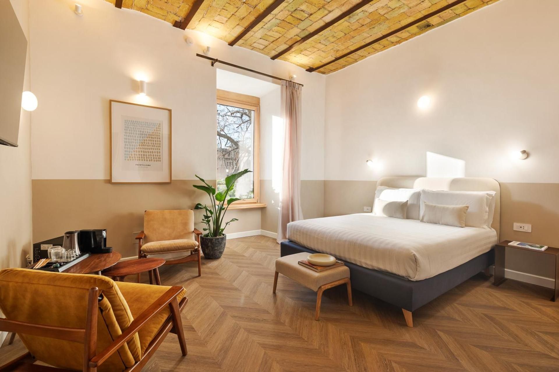 Superior King Room