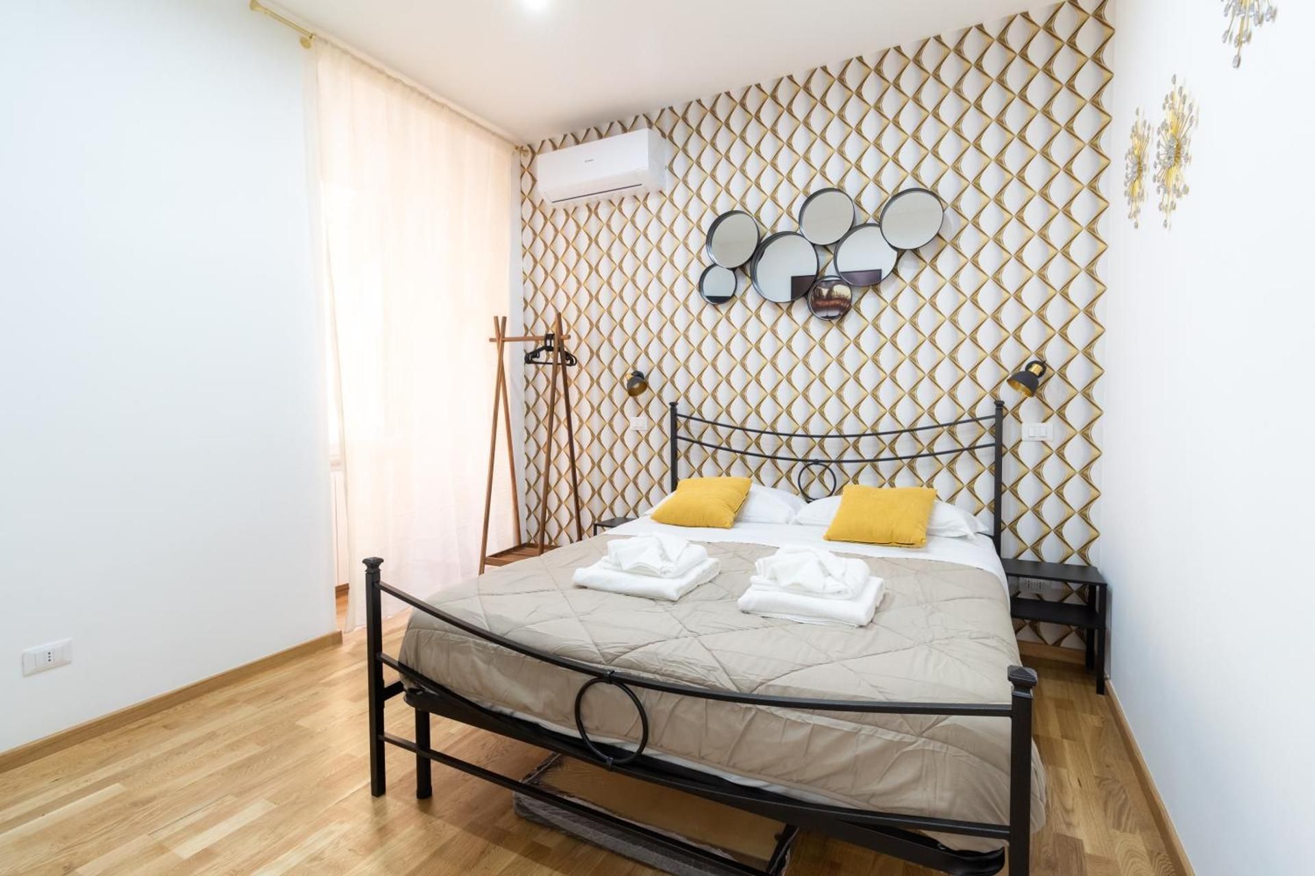 Three-Bedroom Deluxe Apartment