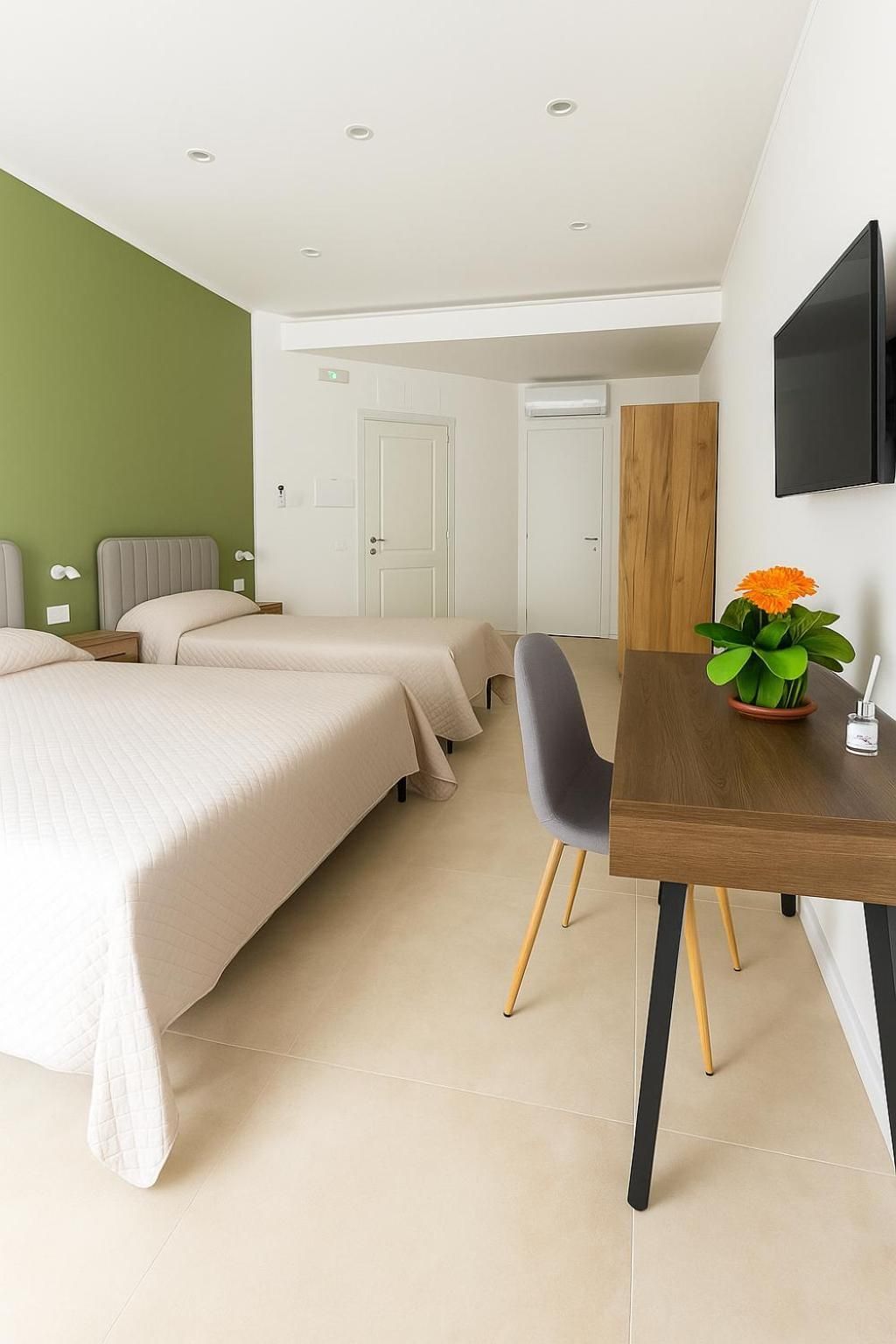 Triple Room with Balcony