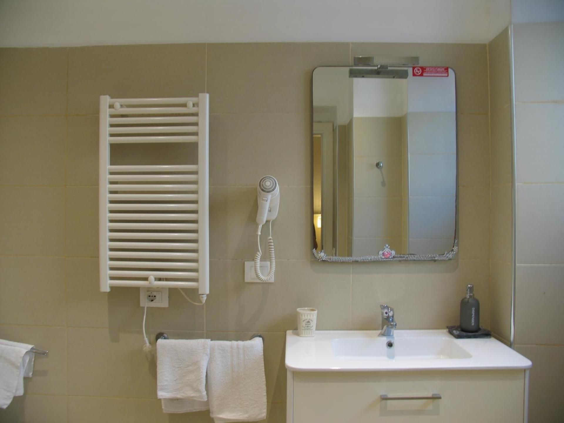 Queen Suite