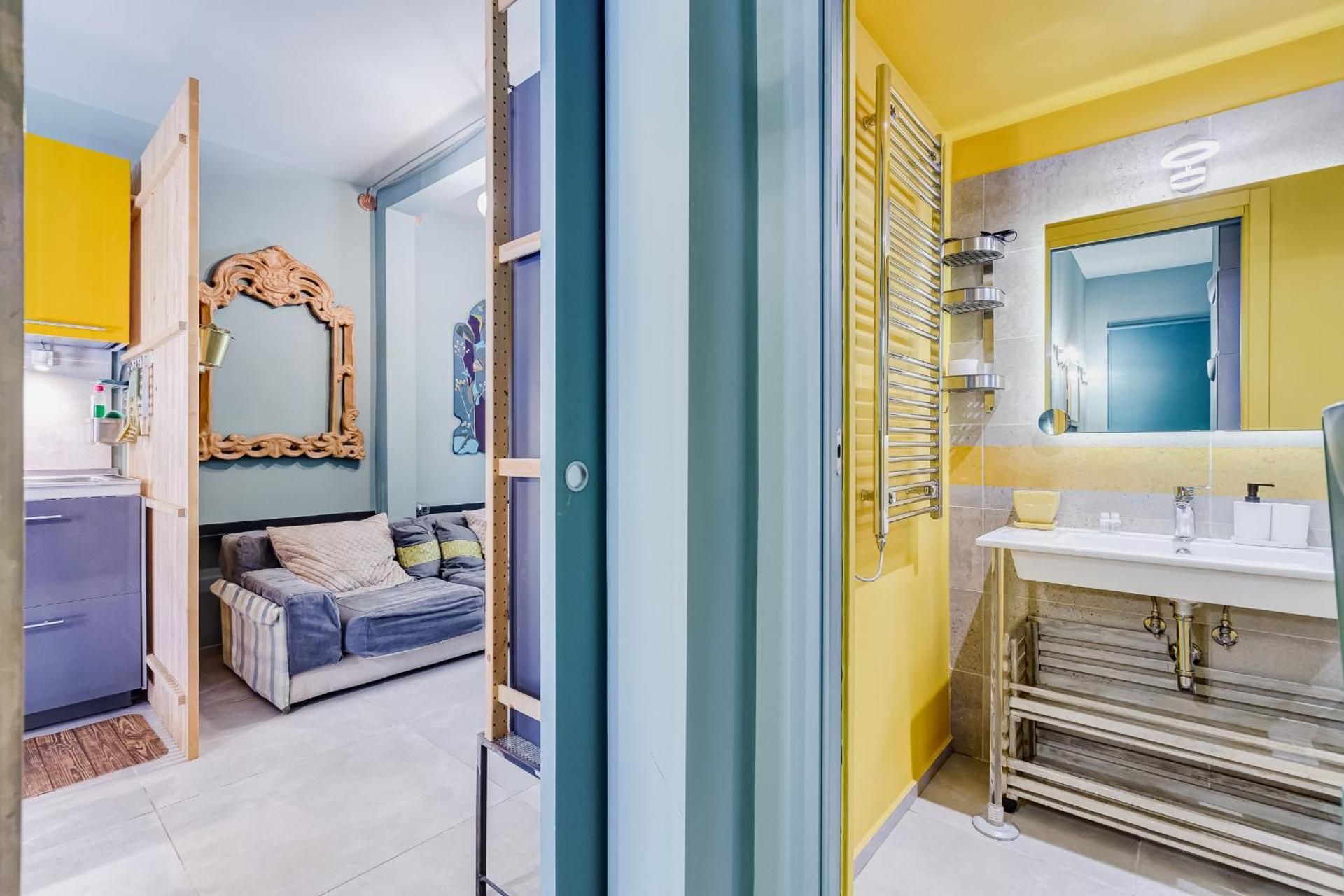 One-Bedroom Apartment