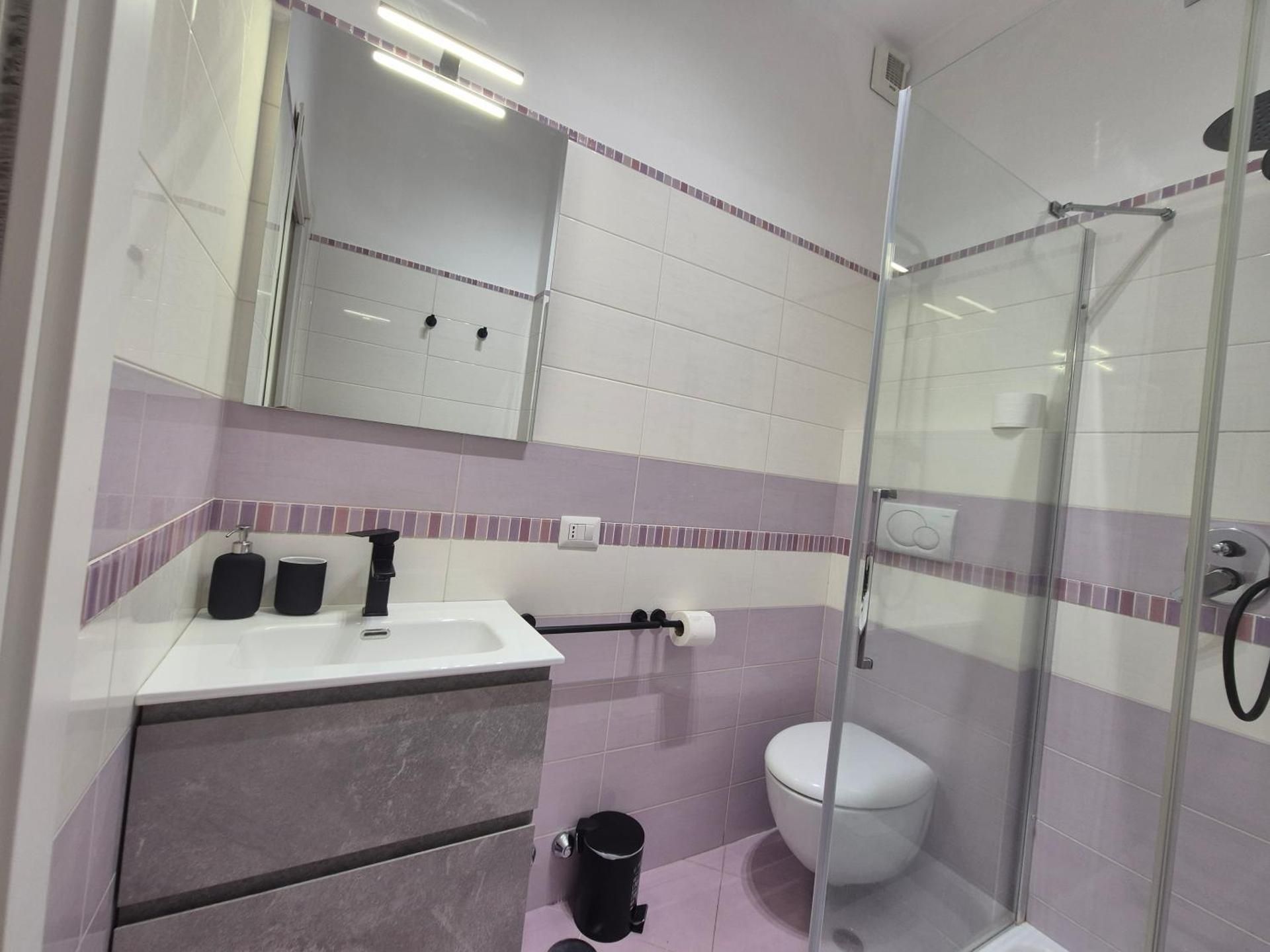 Quadruple Room with Private External Bathroom