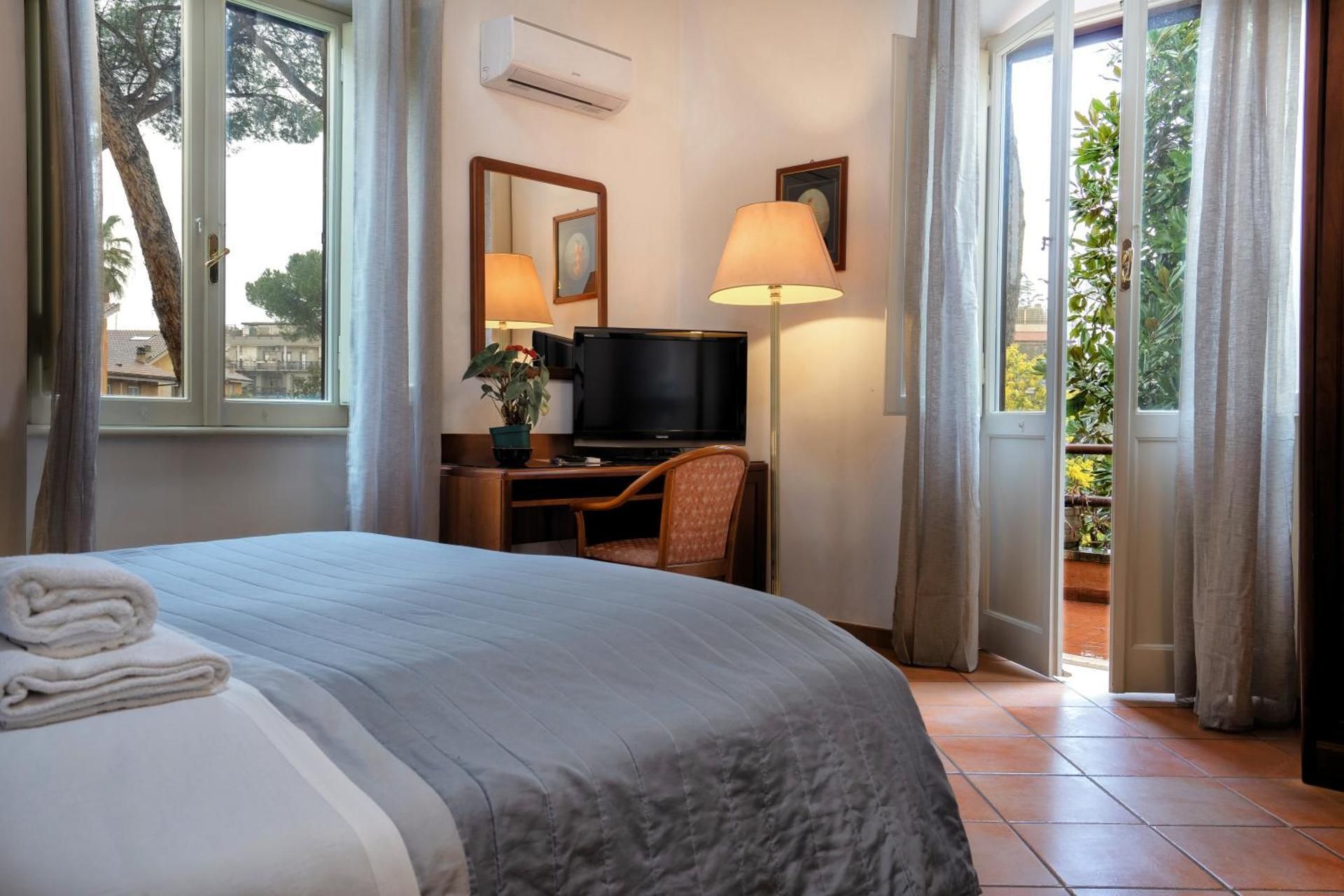 Double Room with Terrace