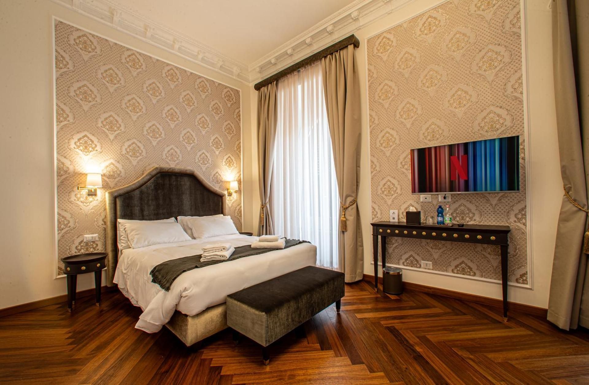 Deluxe Triple Room