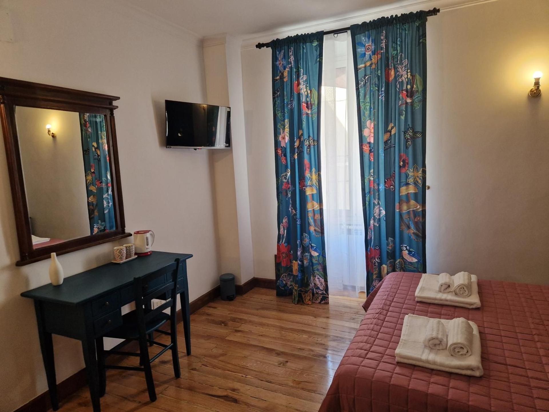 Double Room with Private Bathroom