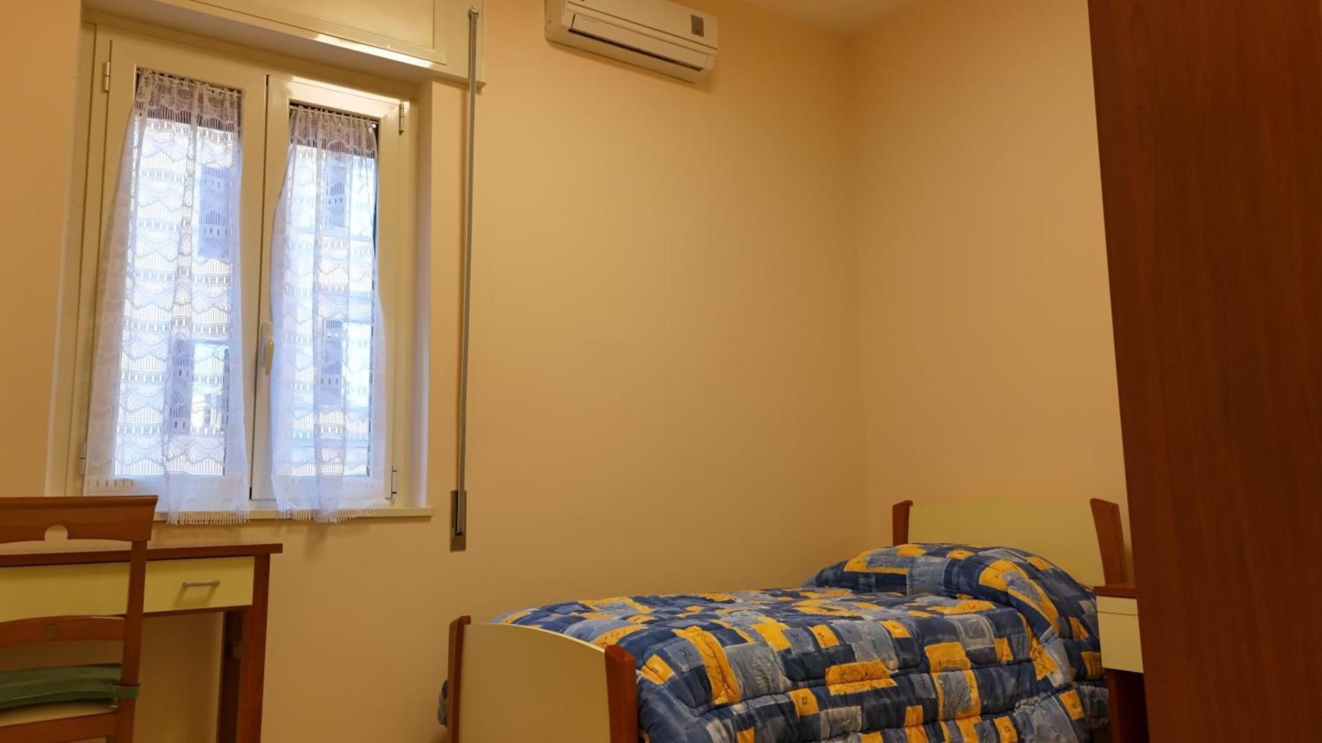 Single Room with Bathroom