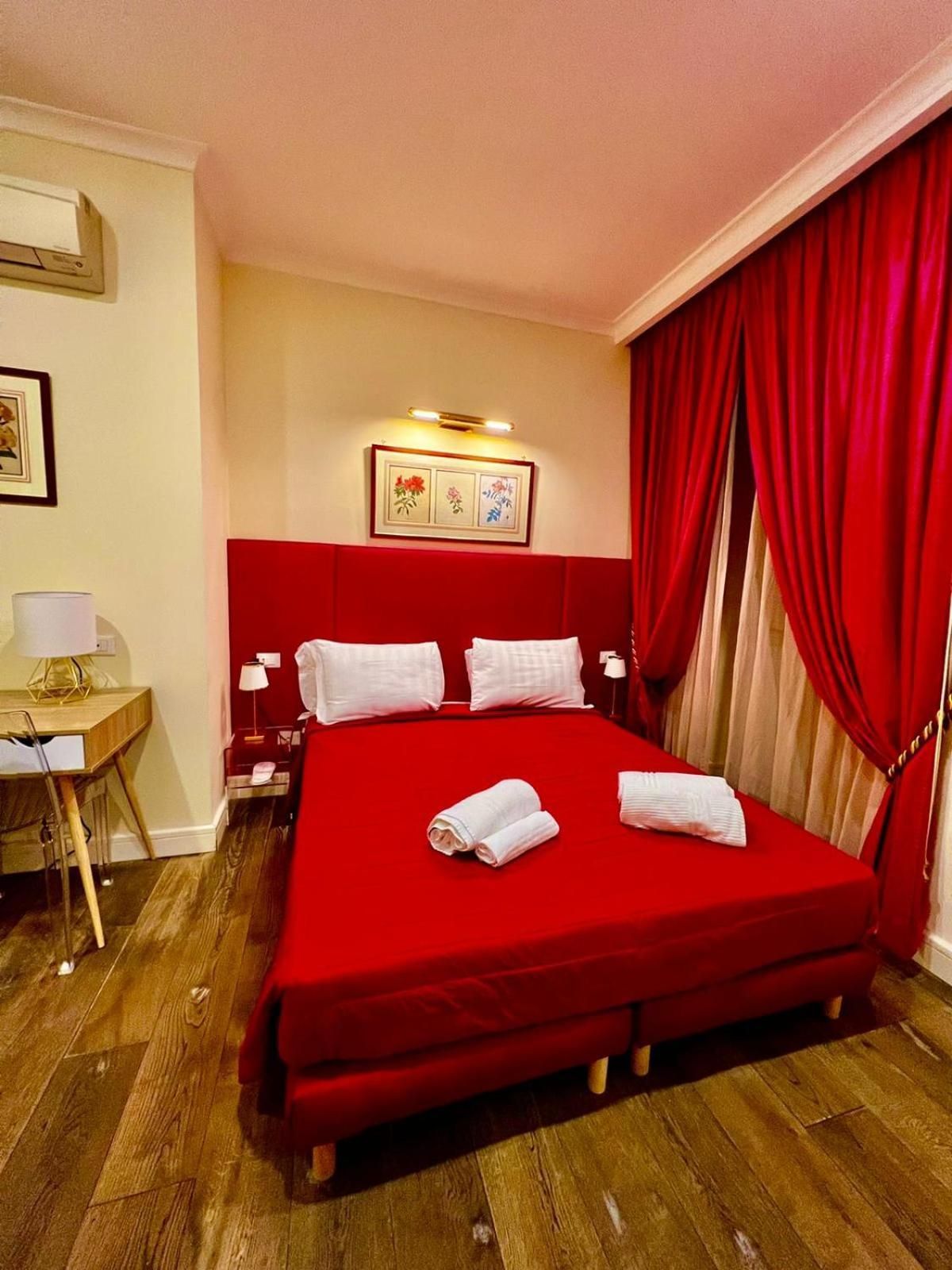 Large Double Room