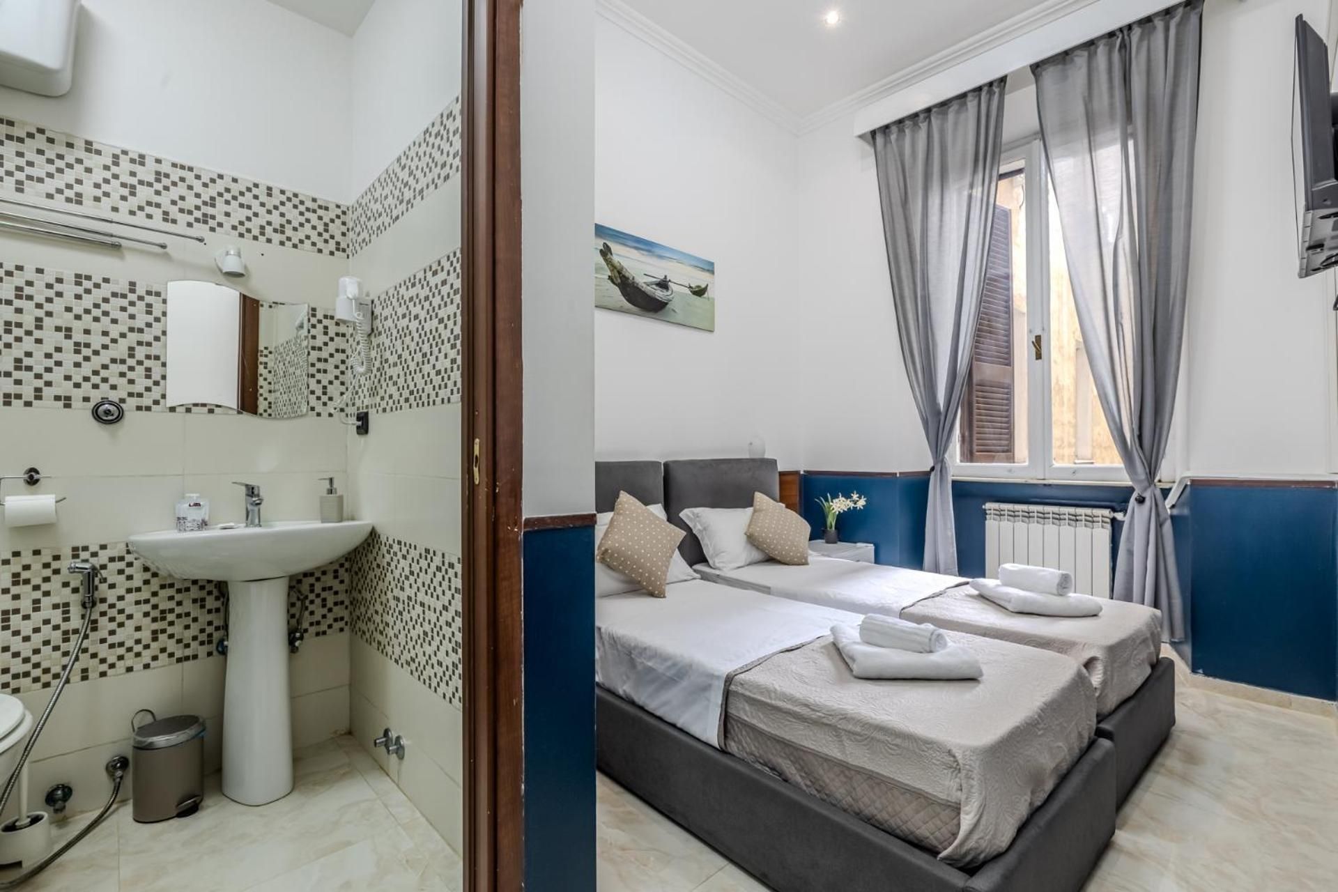 Deluxe Double or Twin Room