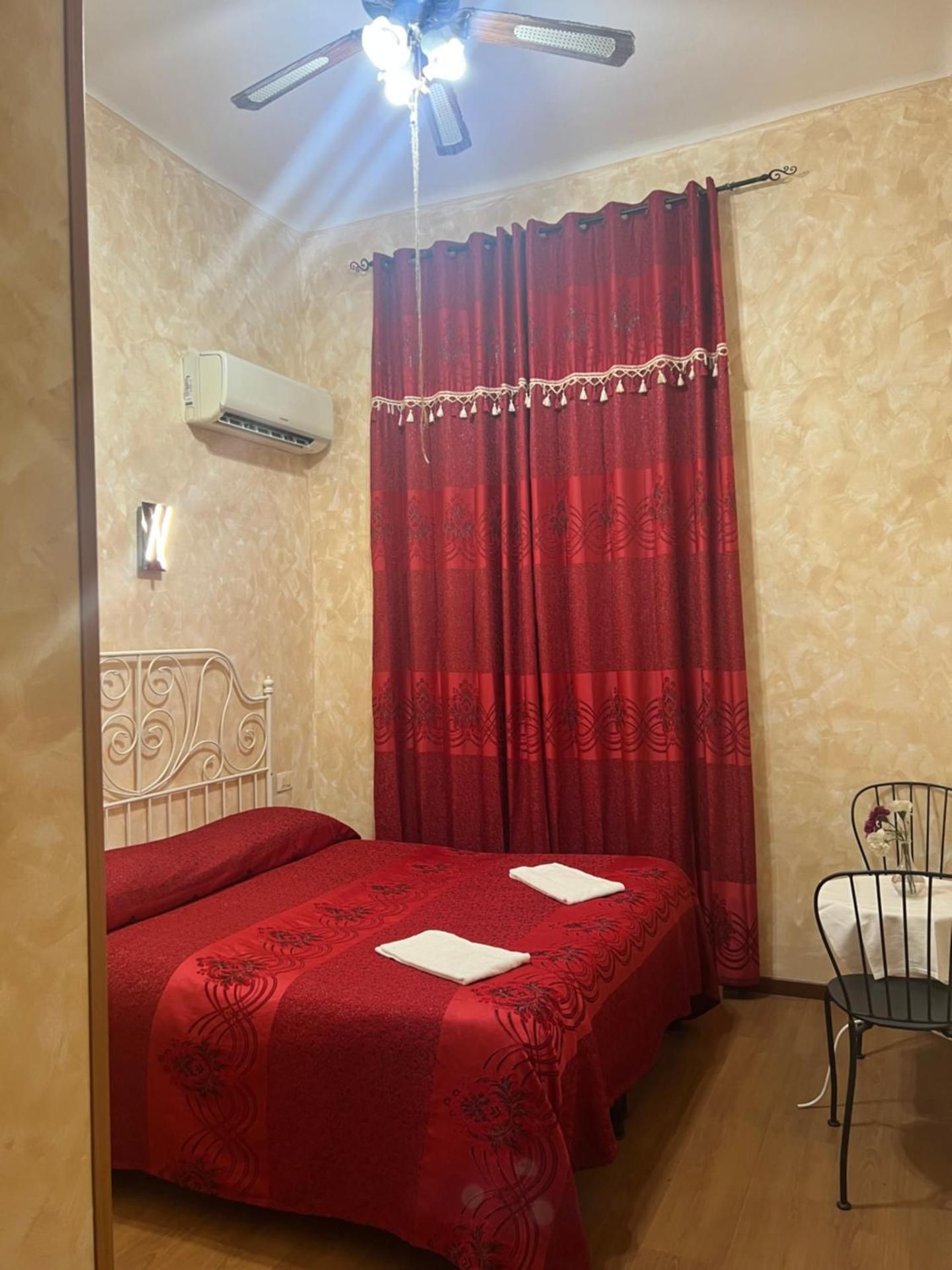 Double or Twin Room with Private Bathroom