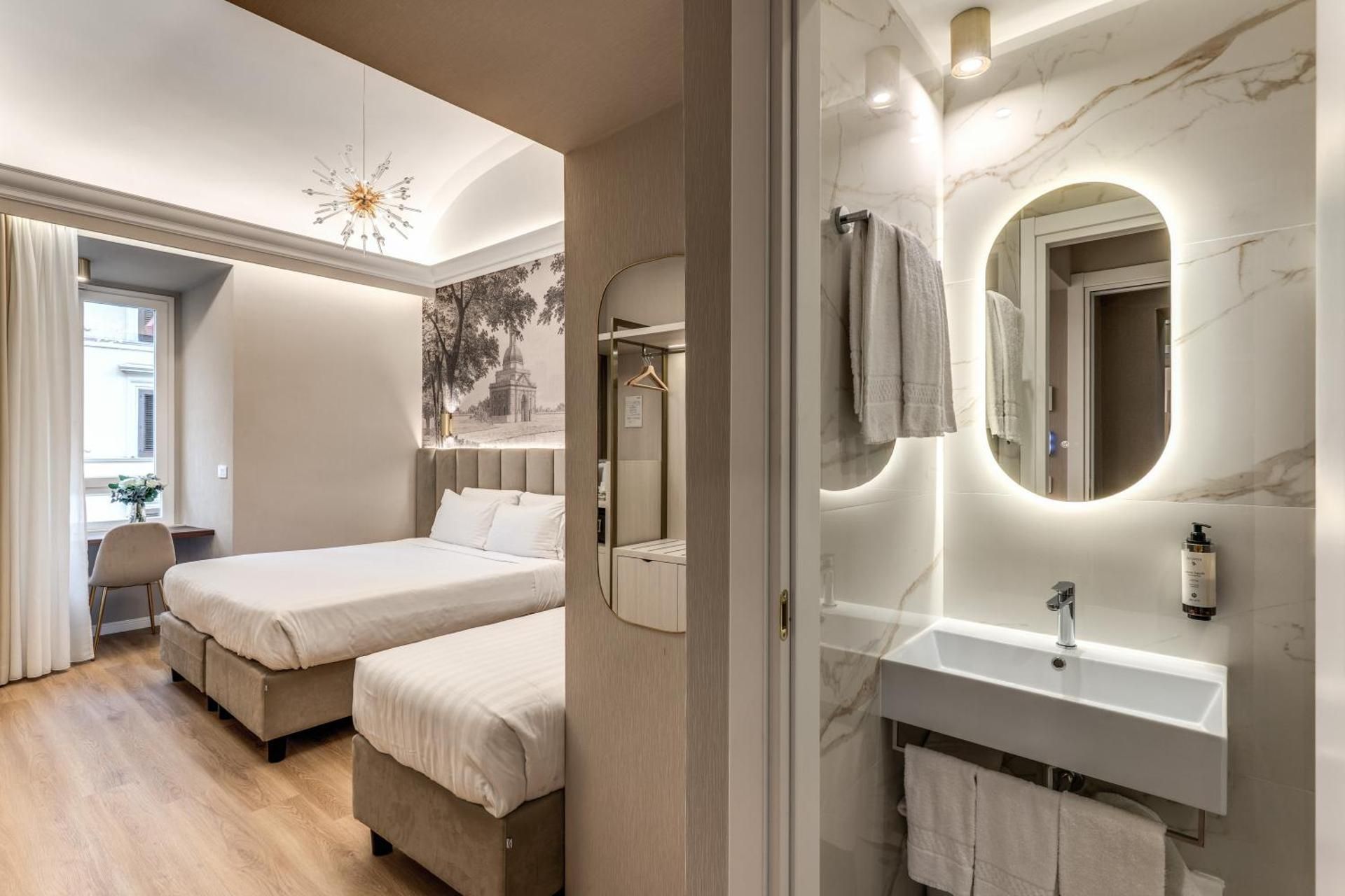 Triple Room with City View