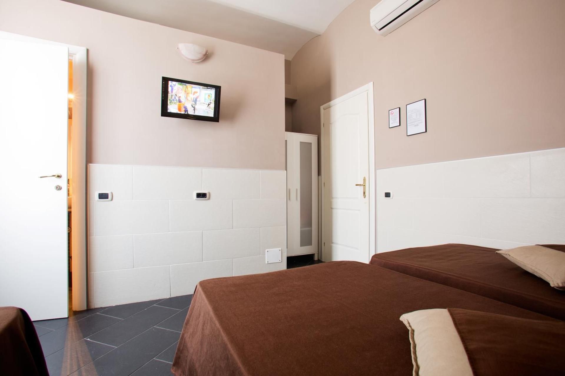 Residenza Cernaia Triple Room 2