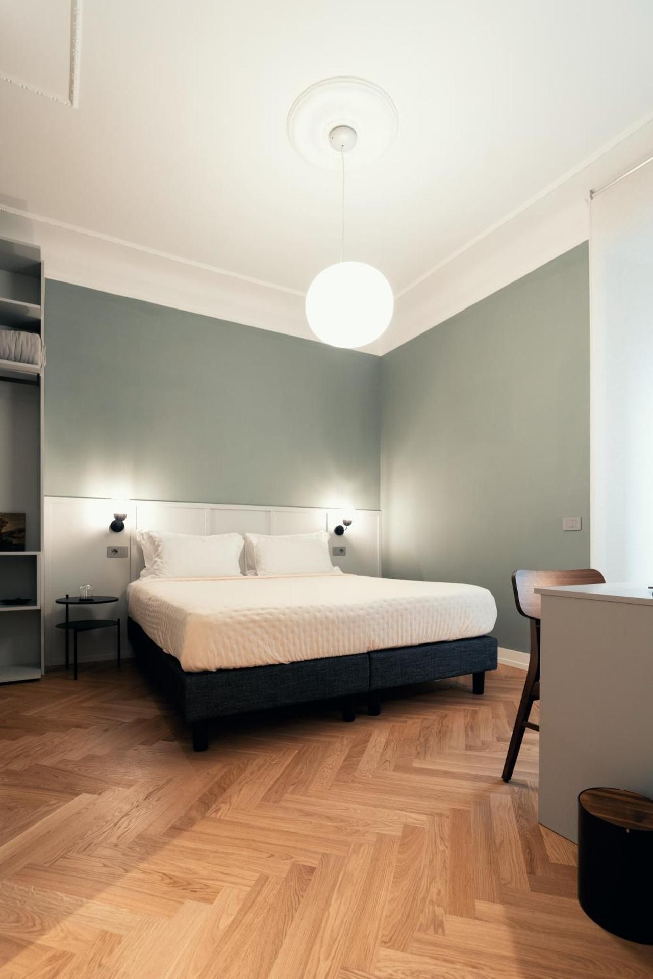 Large Double or Twin Room