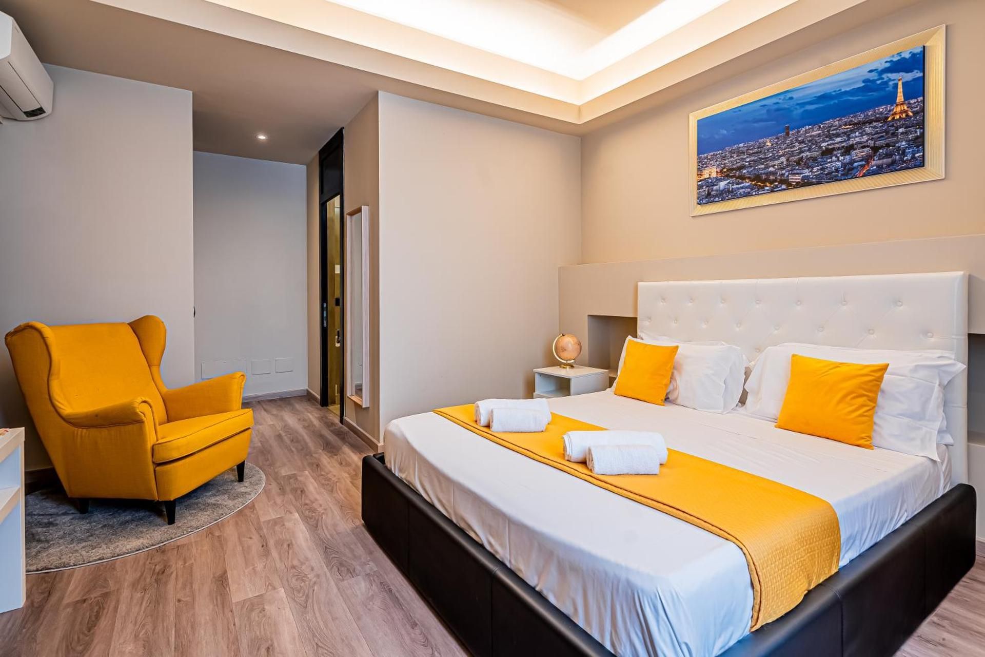 Double Room with Private Bathroom