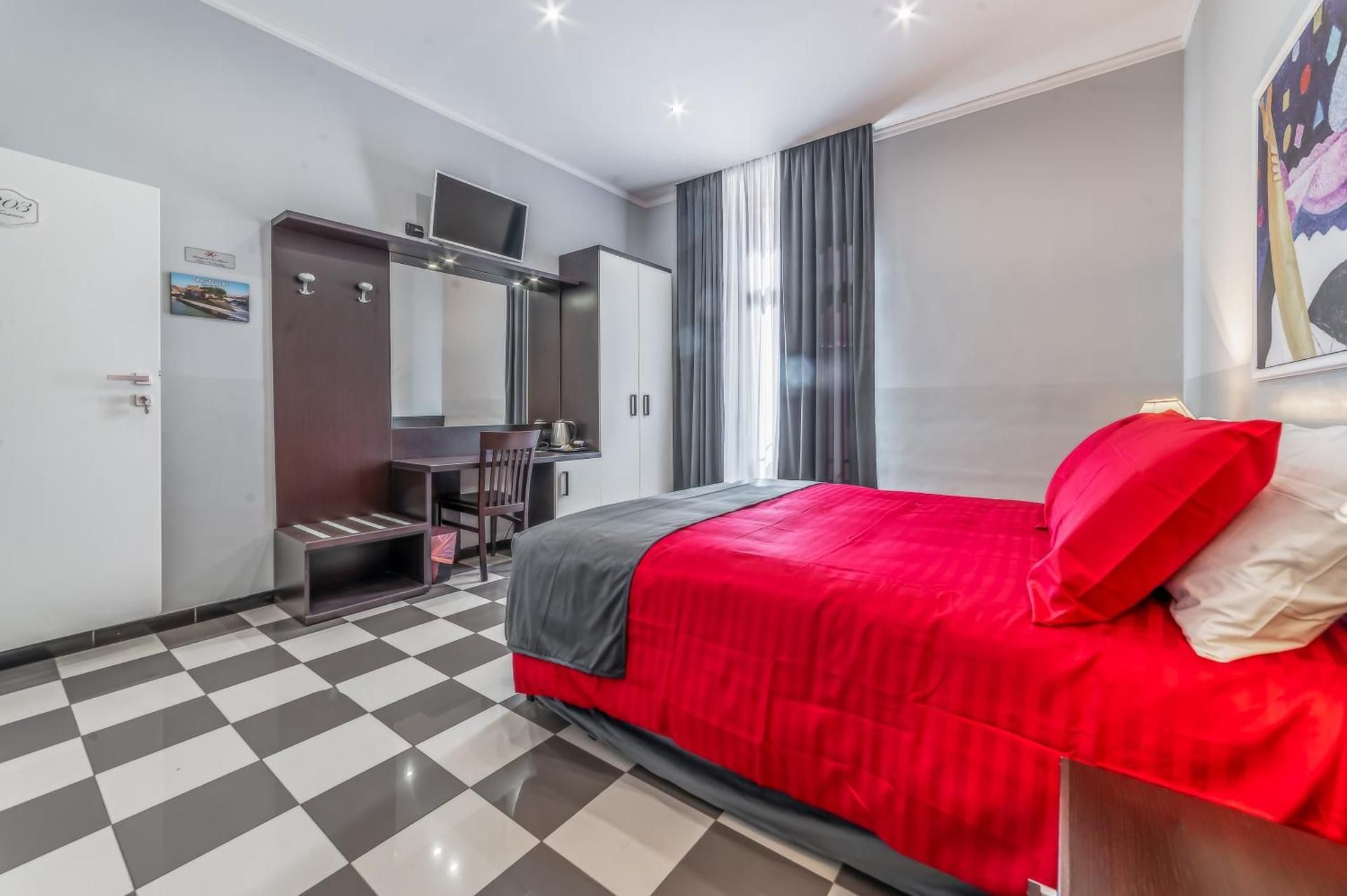 Triple Room with Private Bathroom