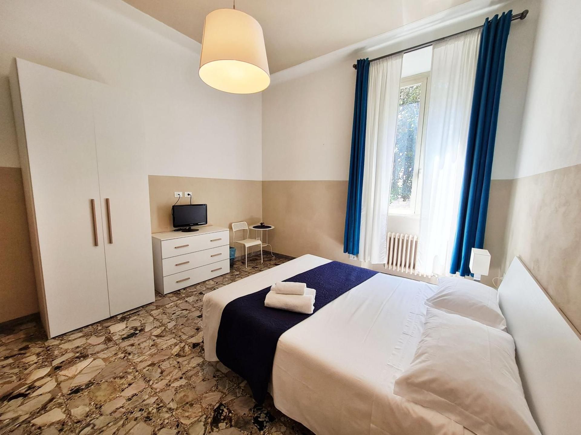 Triple Room with Private External Bathroom