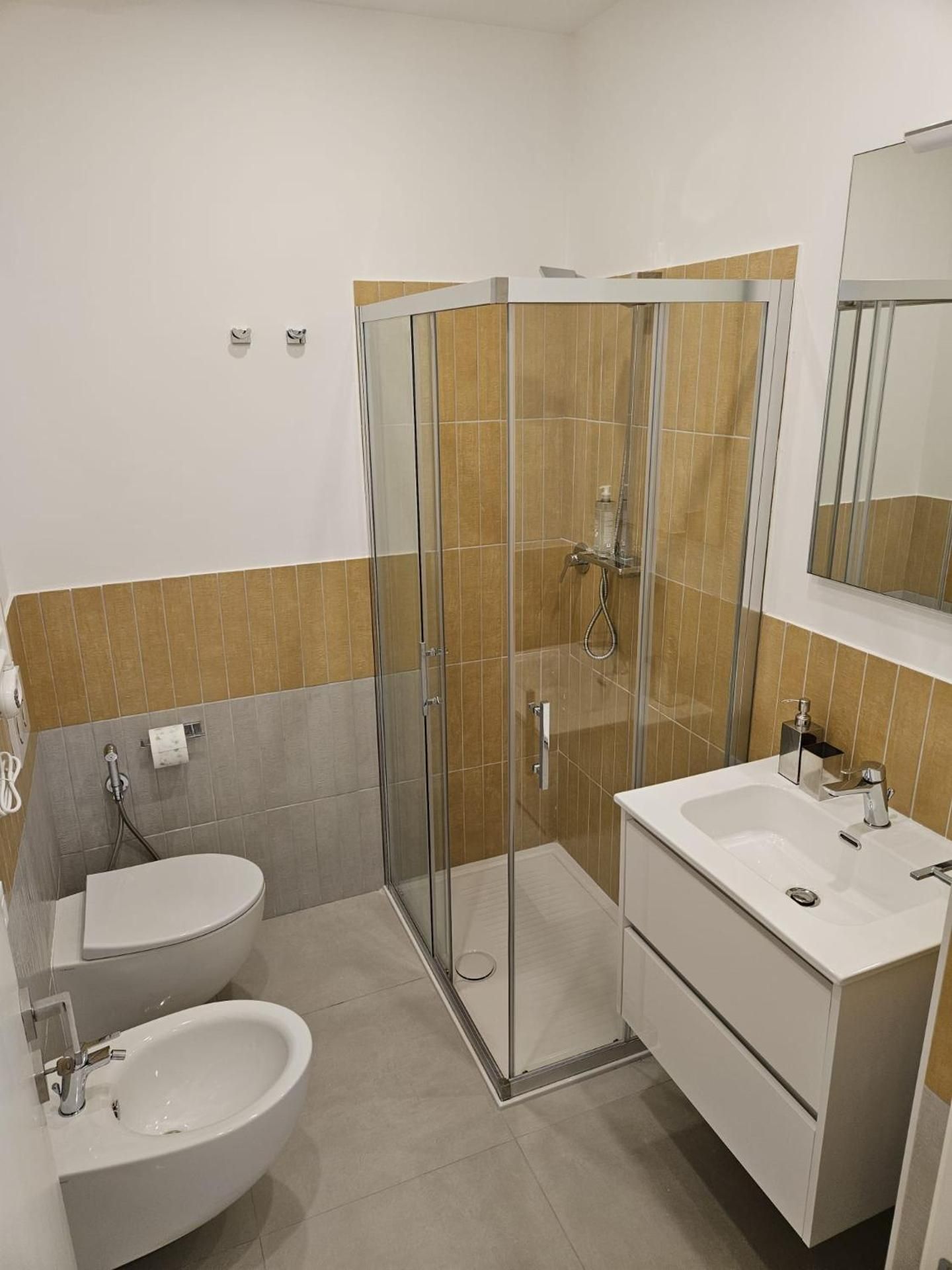 Double Room with Private External Bathroom