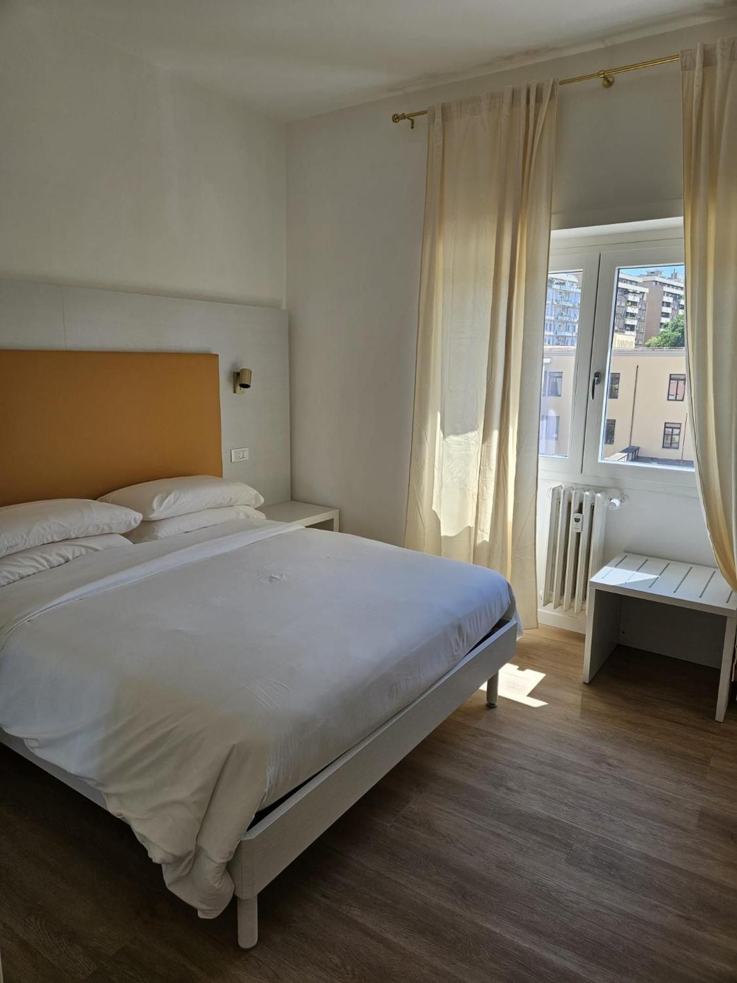 Quadruple Room with Private External Bathroom