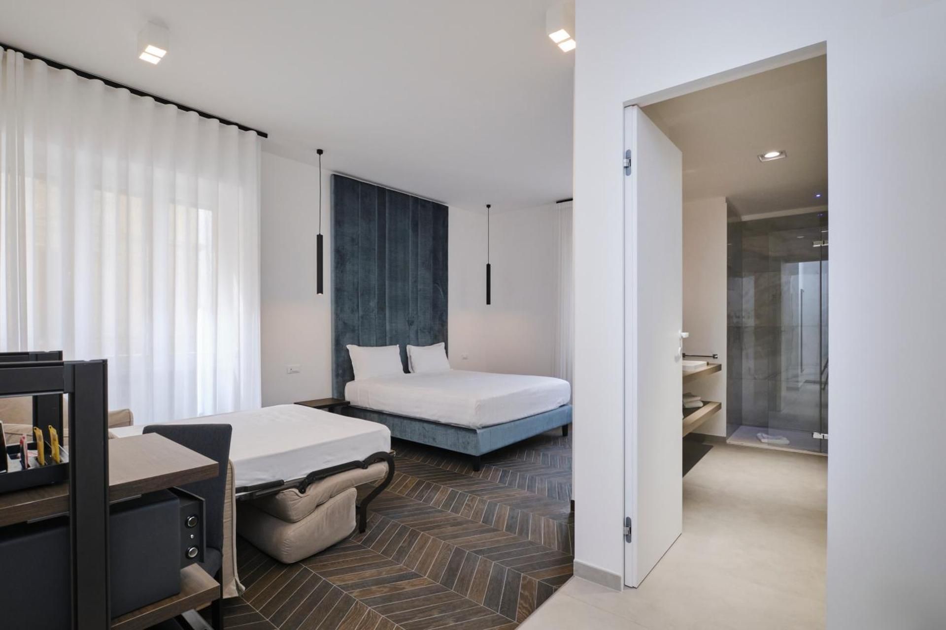 Luxury Quadruple Room