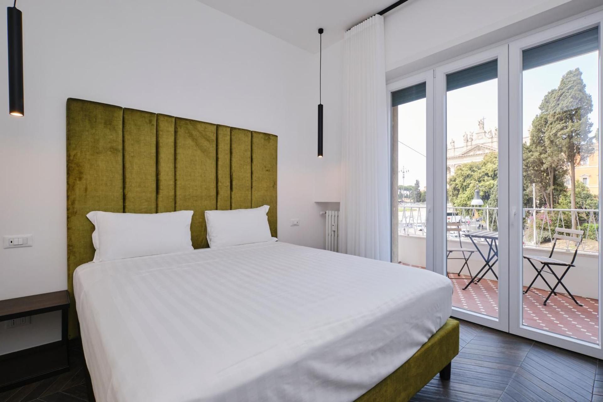 Deluxe Double Room with Balcony
