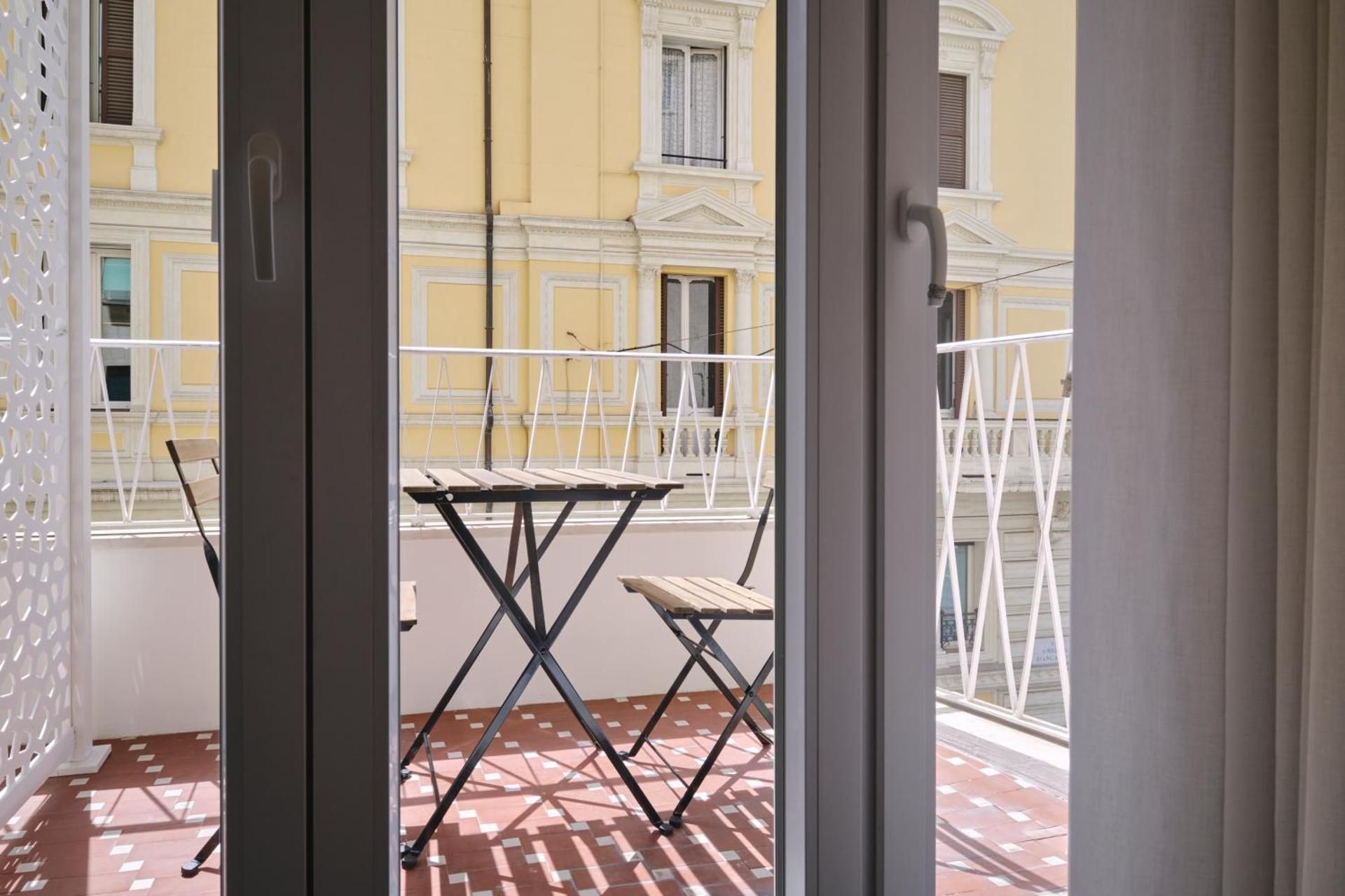 Queen Room with Balcony