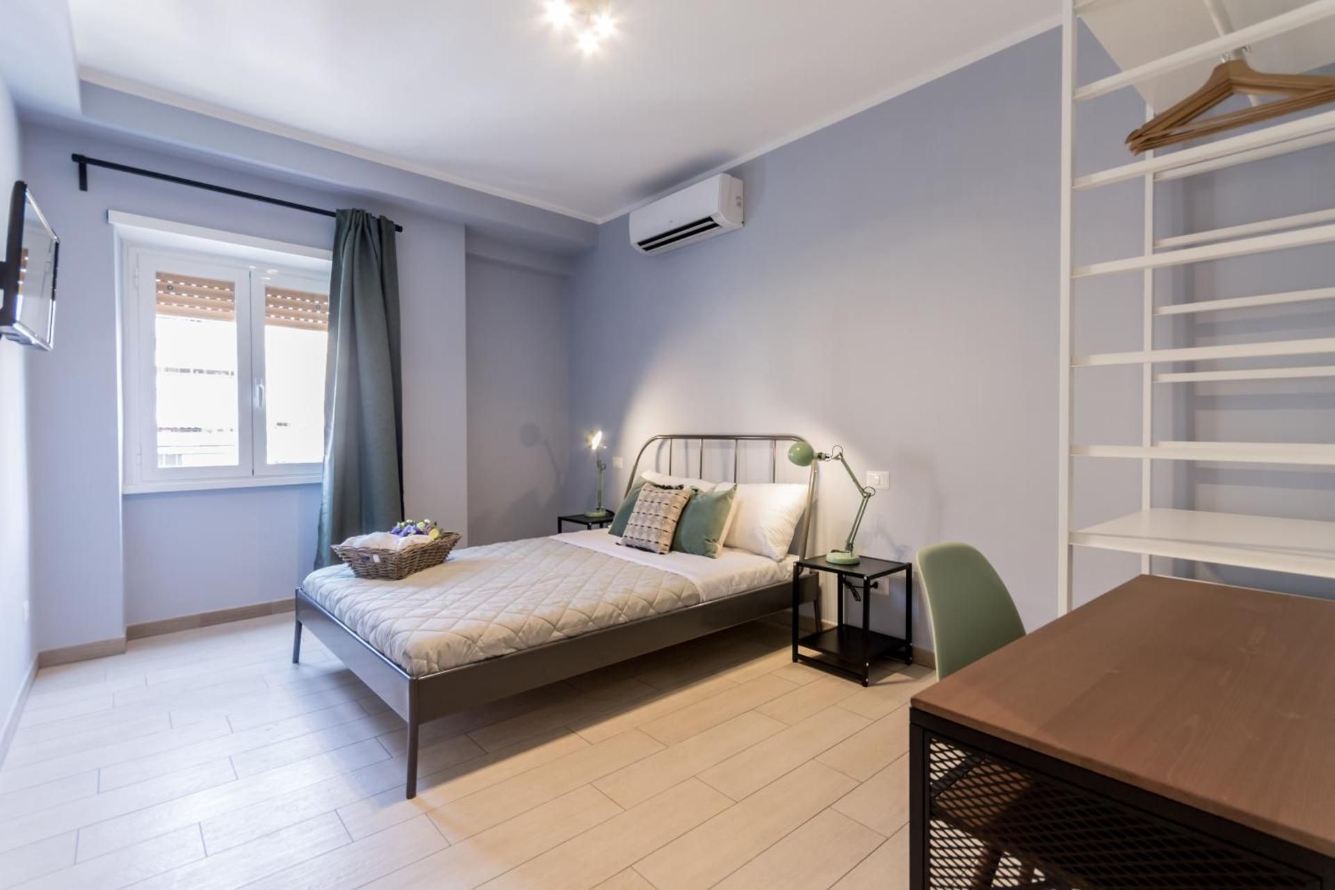 Double Room with Shared Bathroom