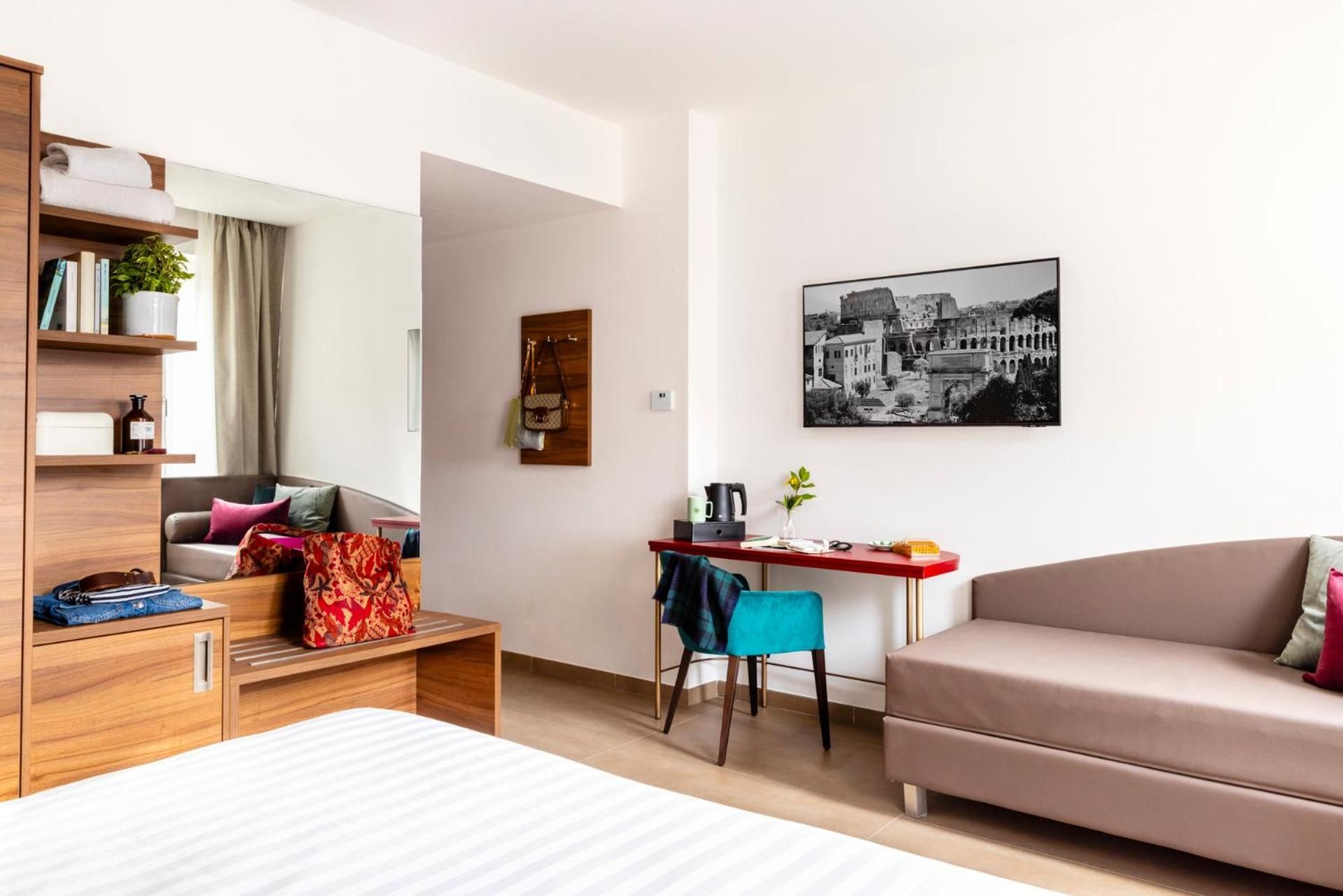 Superior Triple Room