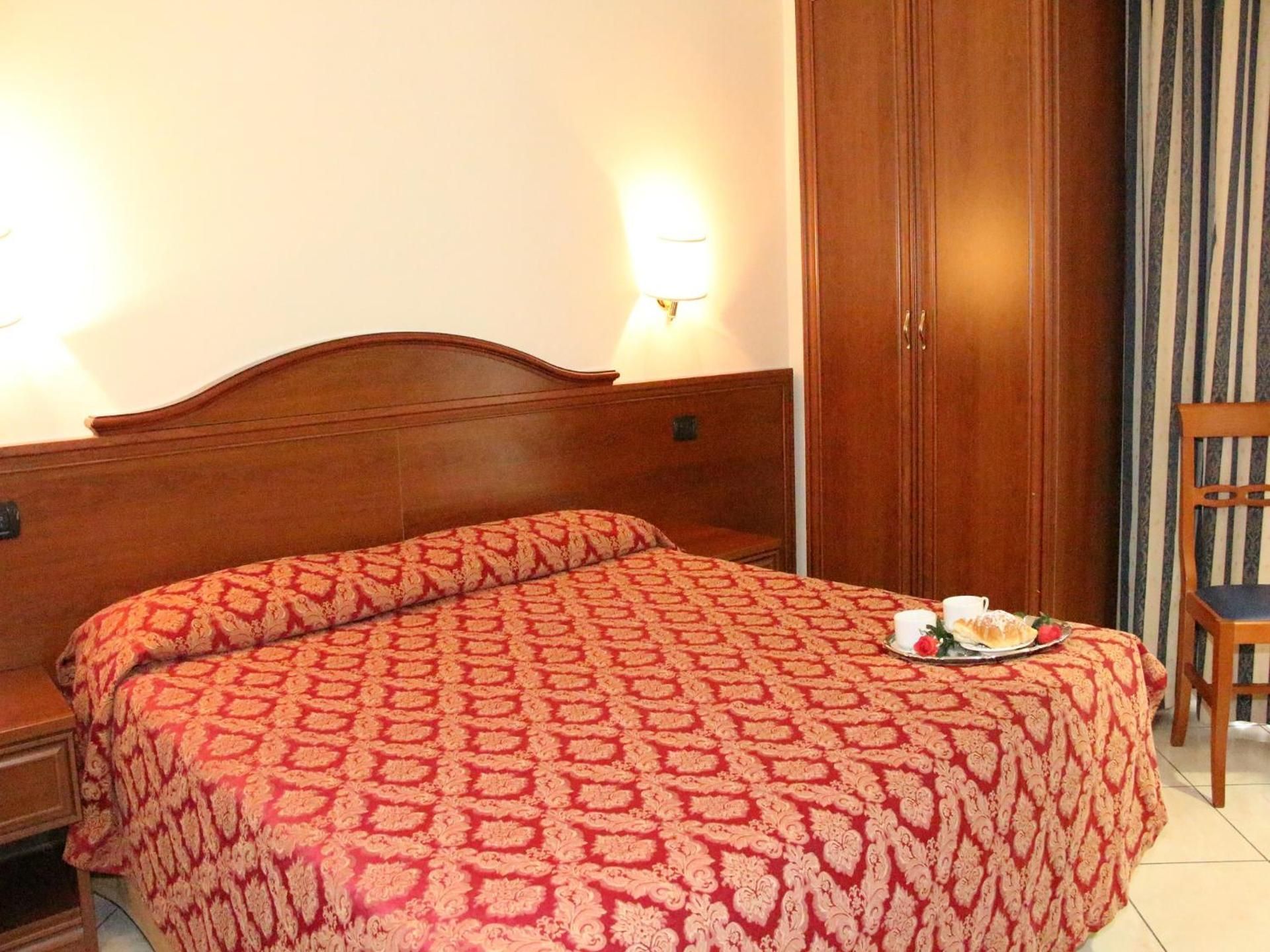 Hotel Mirage Double Room